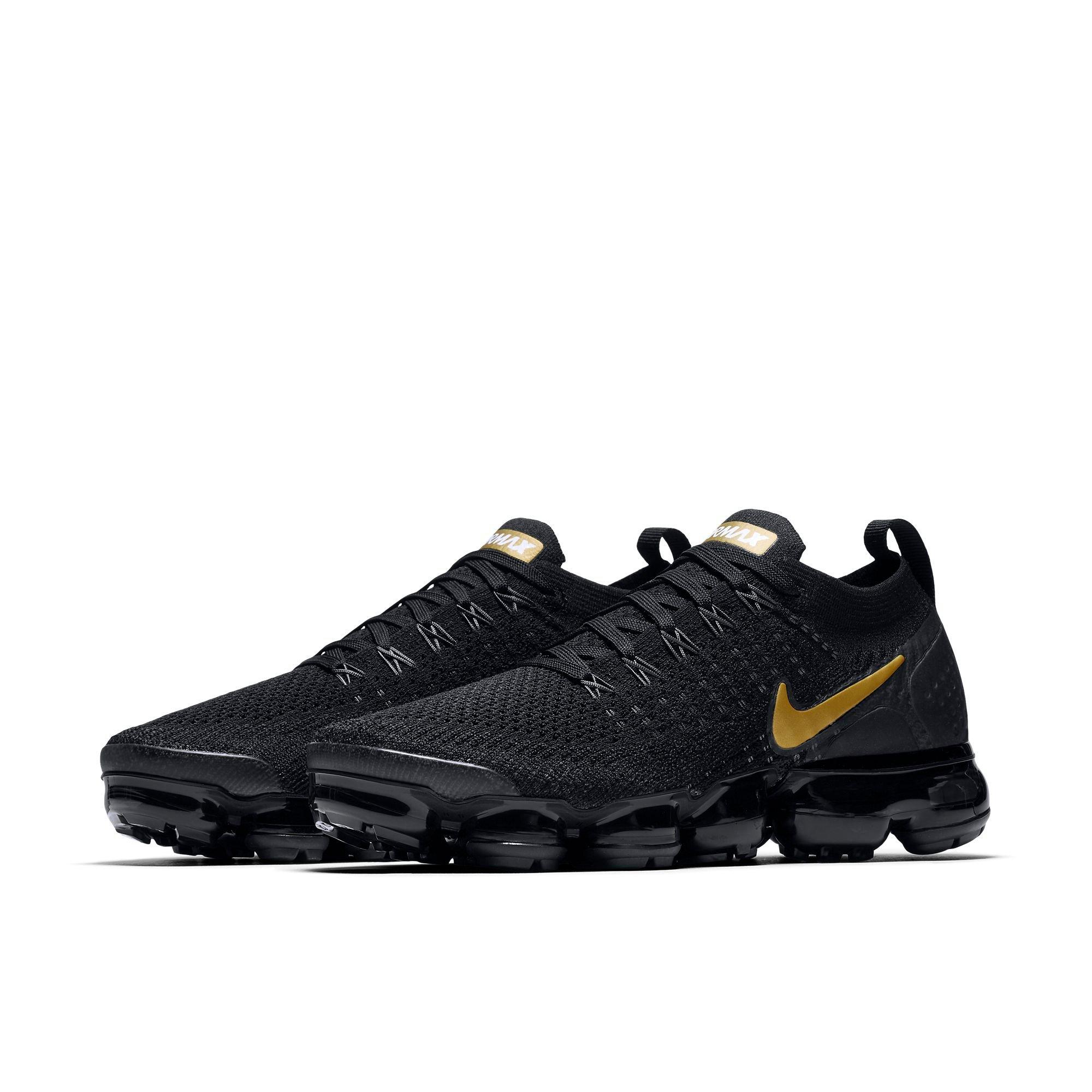 nike air vapormax flyknit 2 women's black and gold