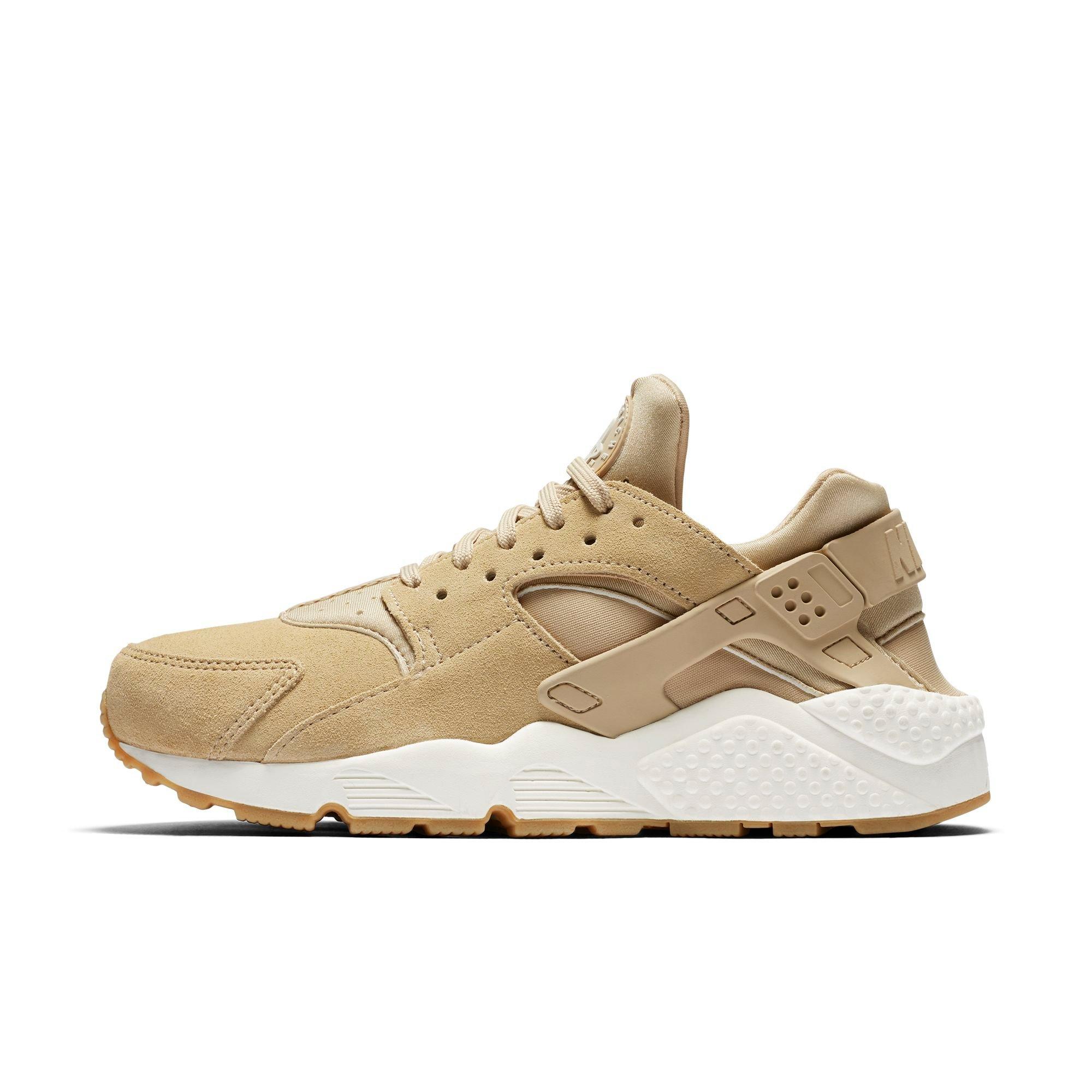 nike air huarache tan