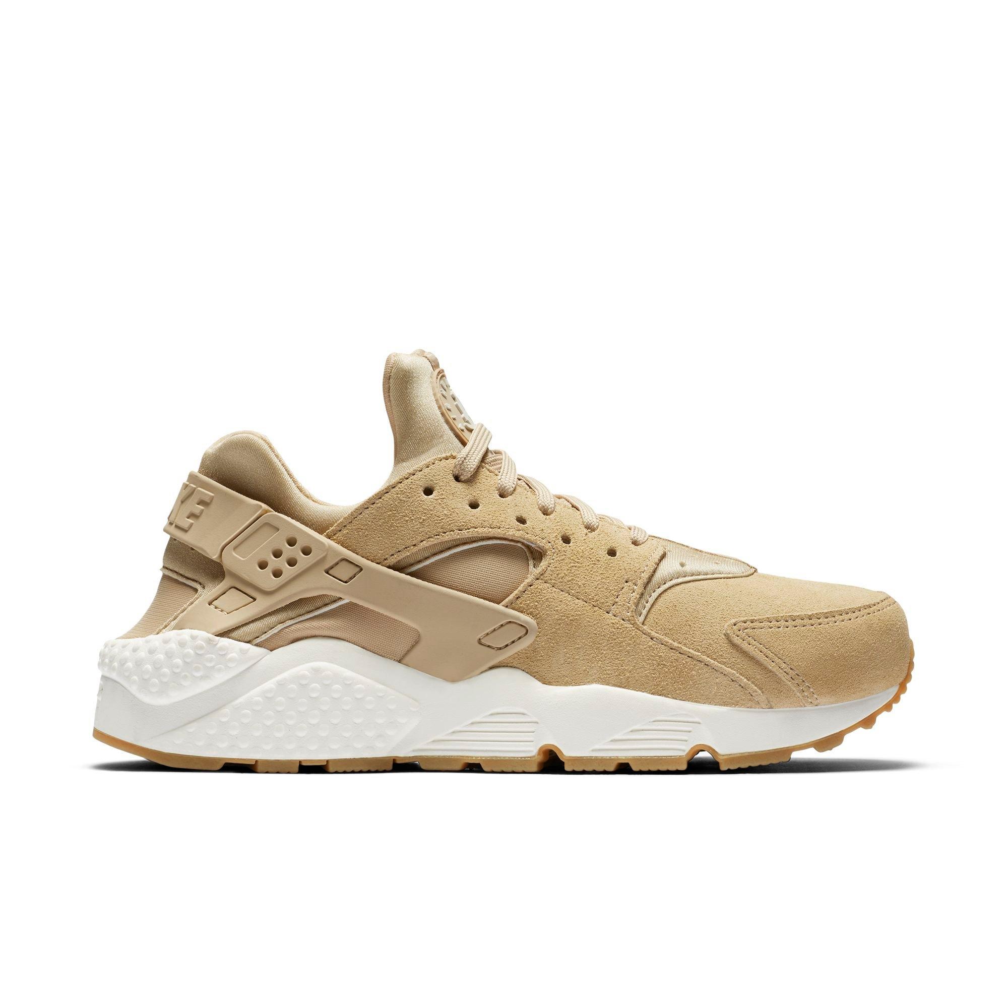 tan nike air huarache