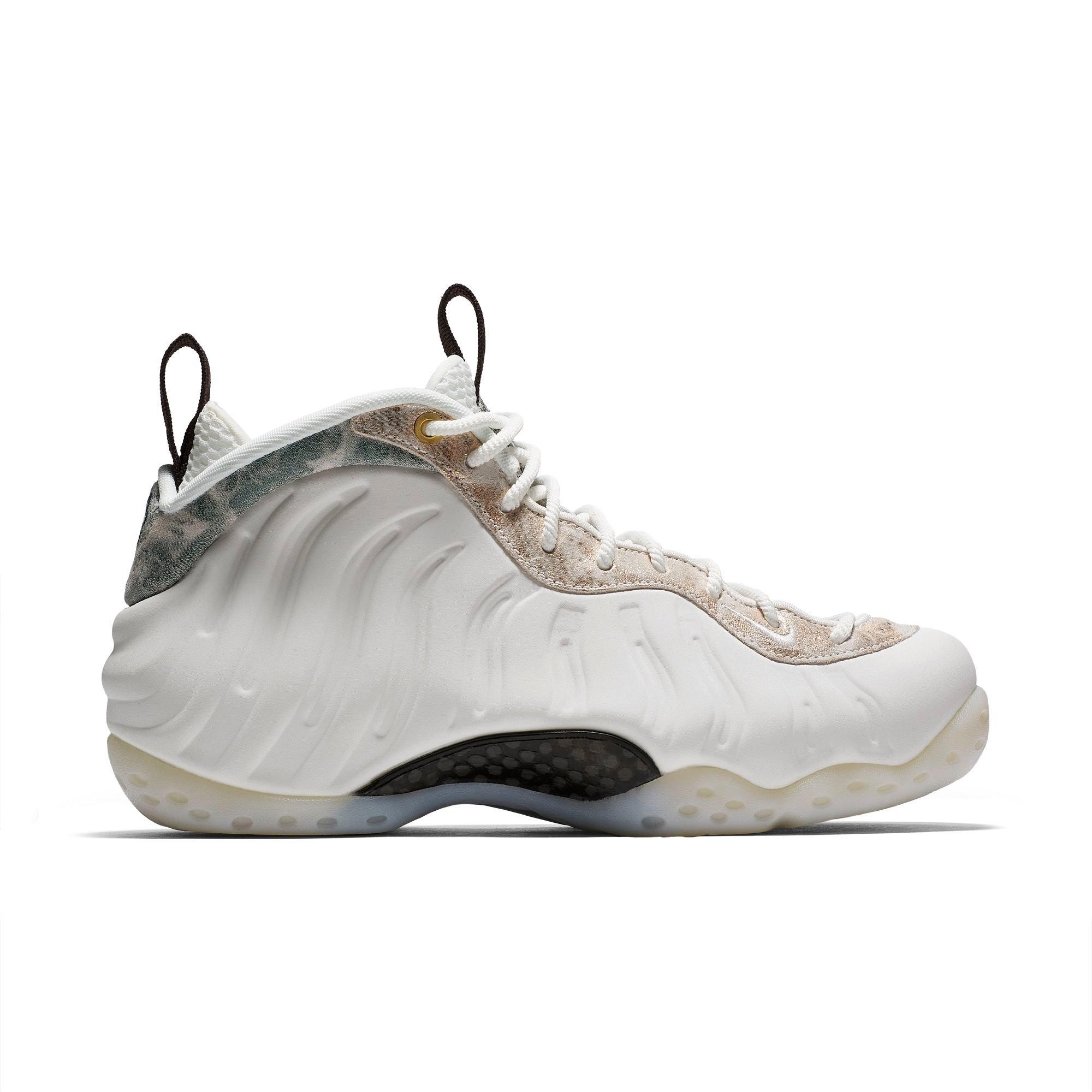 womens foamposite white