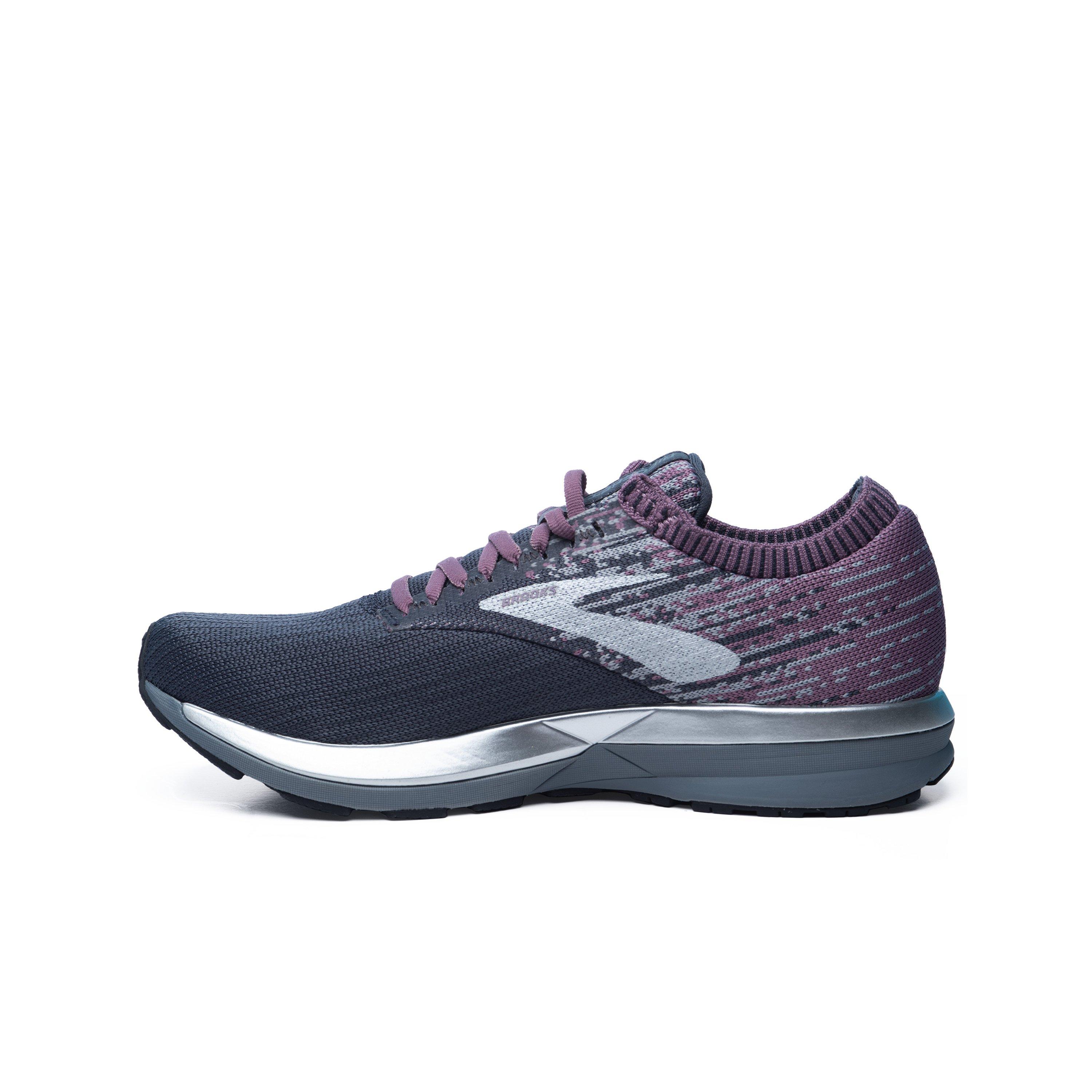 brooks slip on shoes