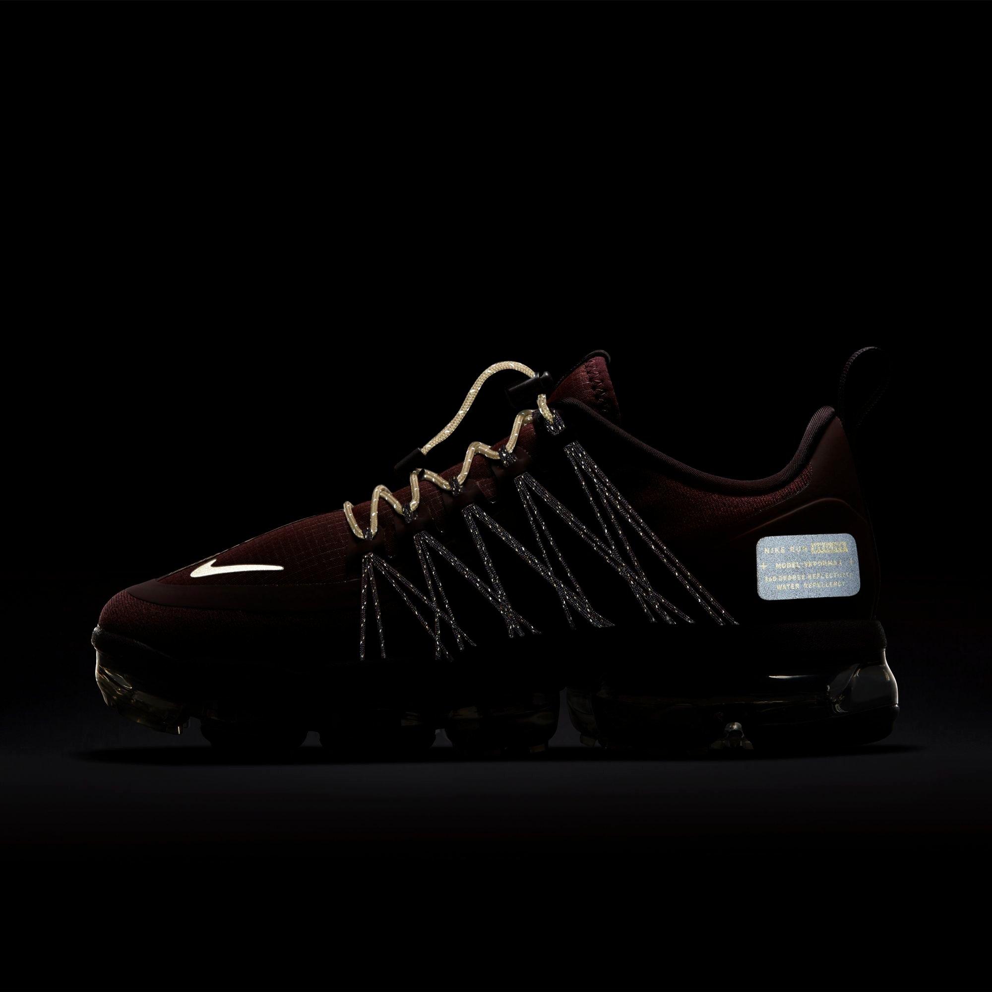 nike air vapormax run utility burgundy crush women's shoe