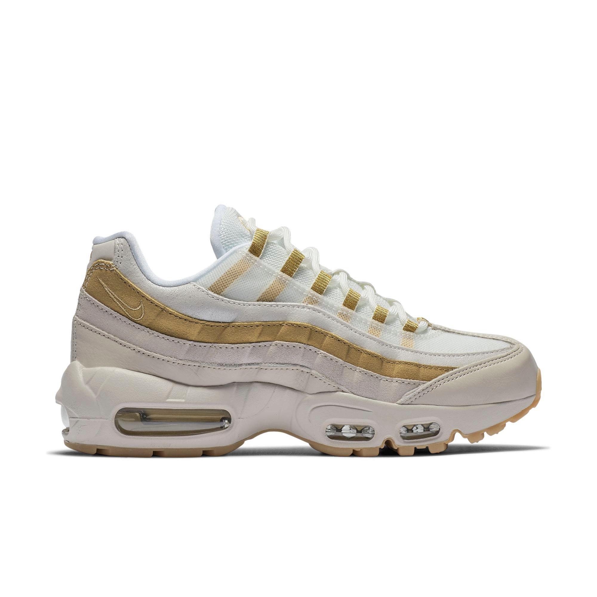 nike sand color shoes