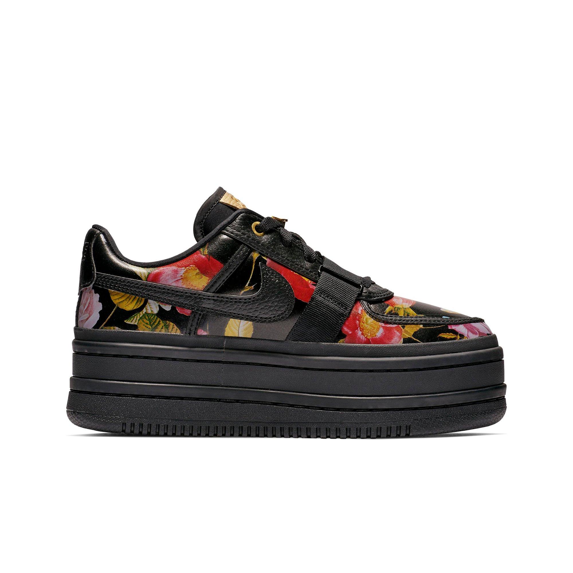 vandal 2k lx platform sneaker nike