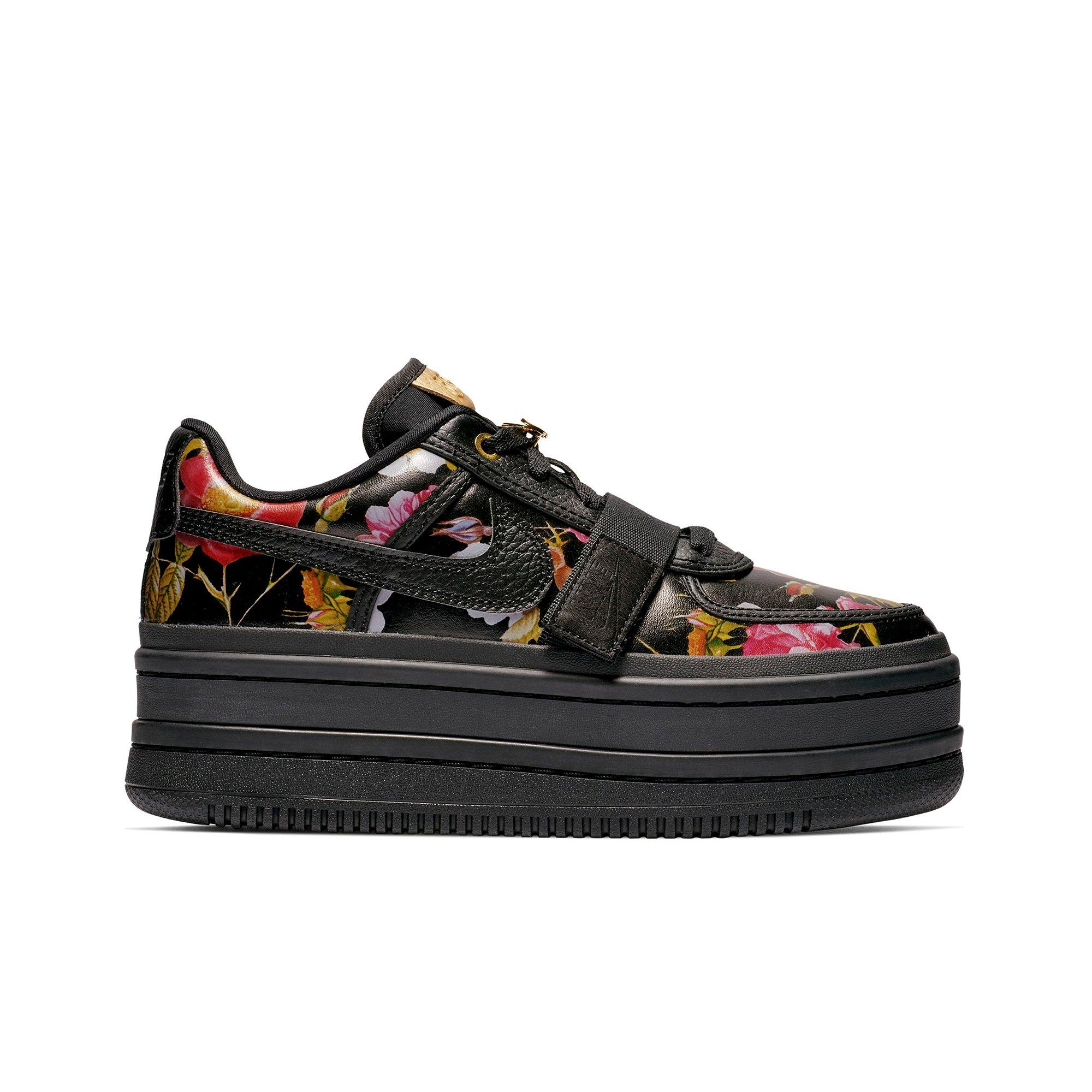 vandal 2k lx platform sneaker nike