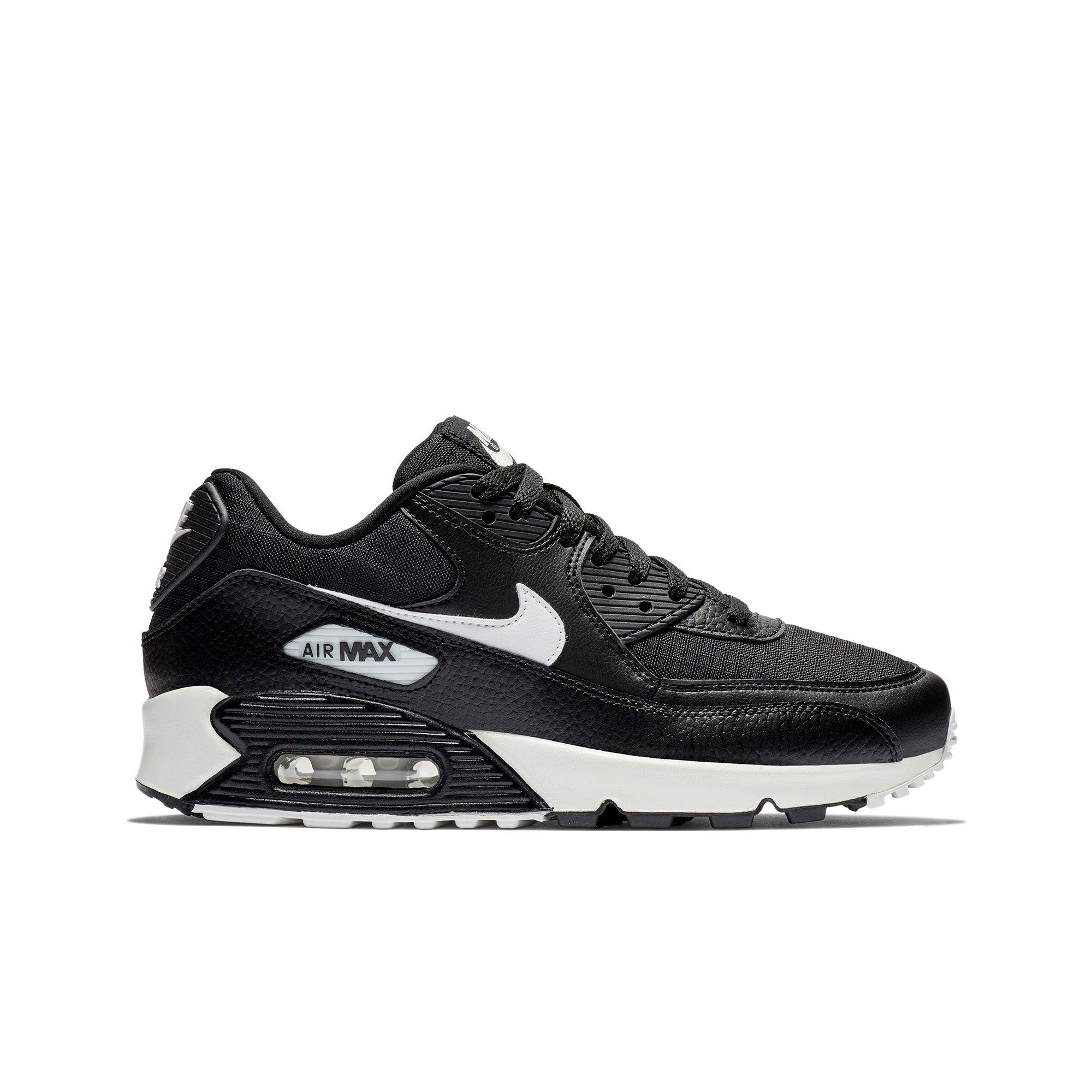 nike air max black and white womens