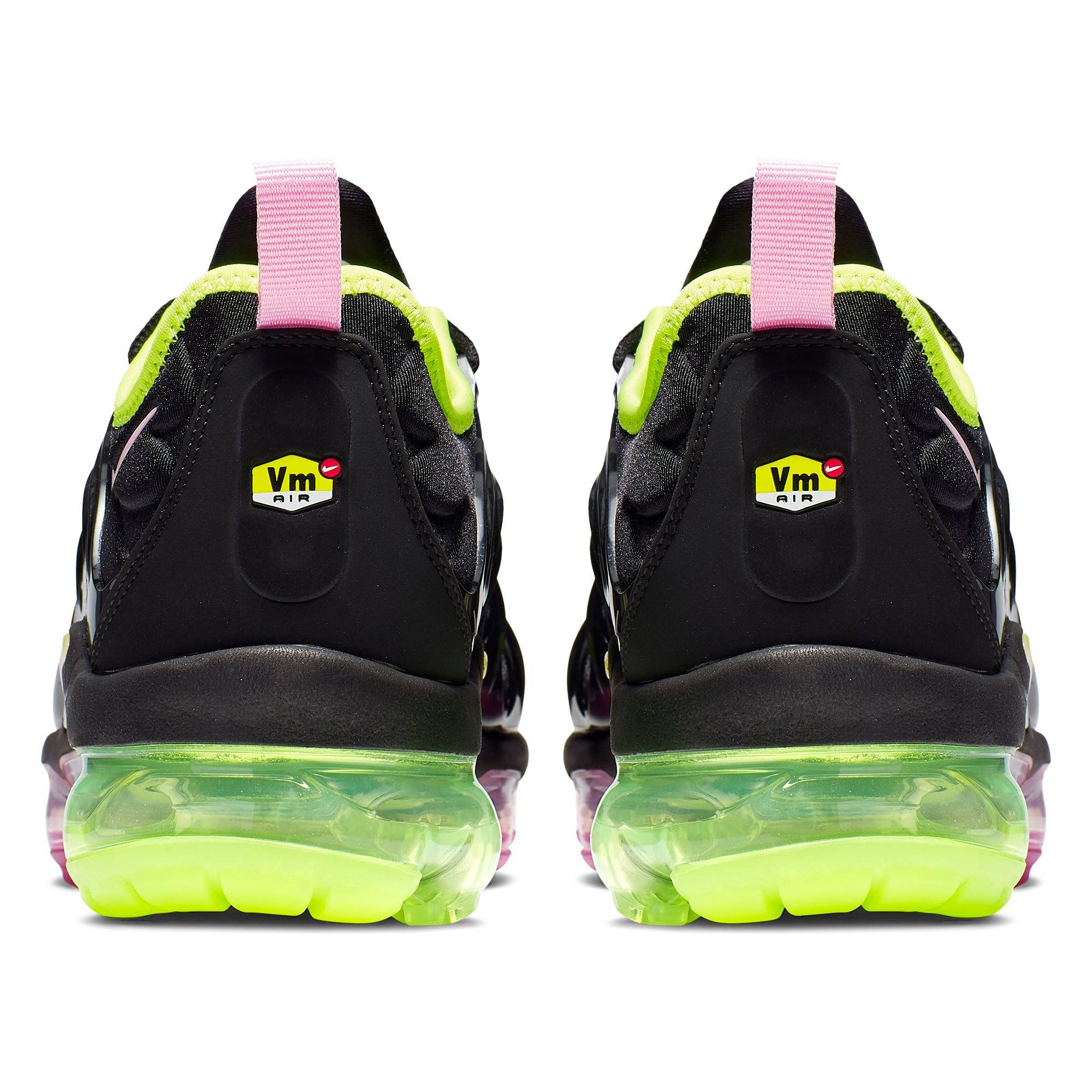 vapormax black pink green