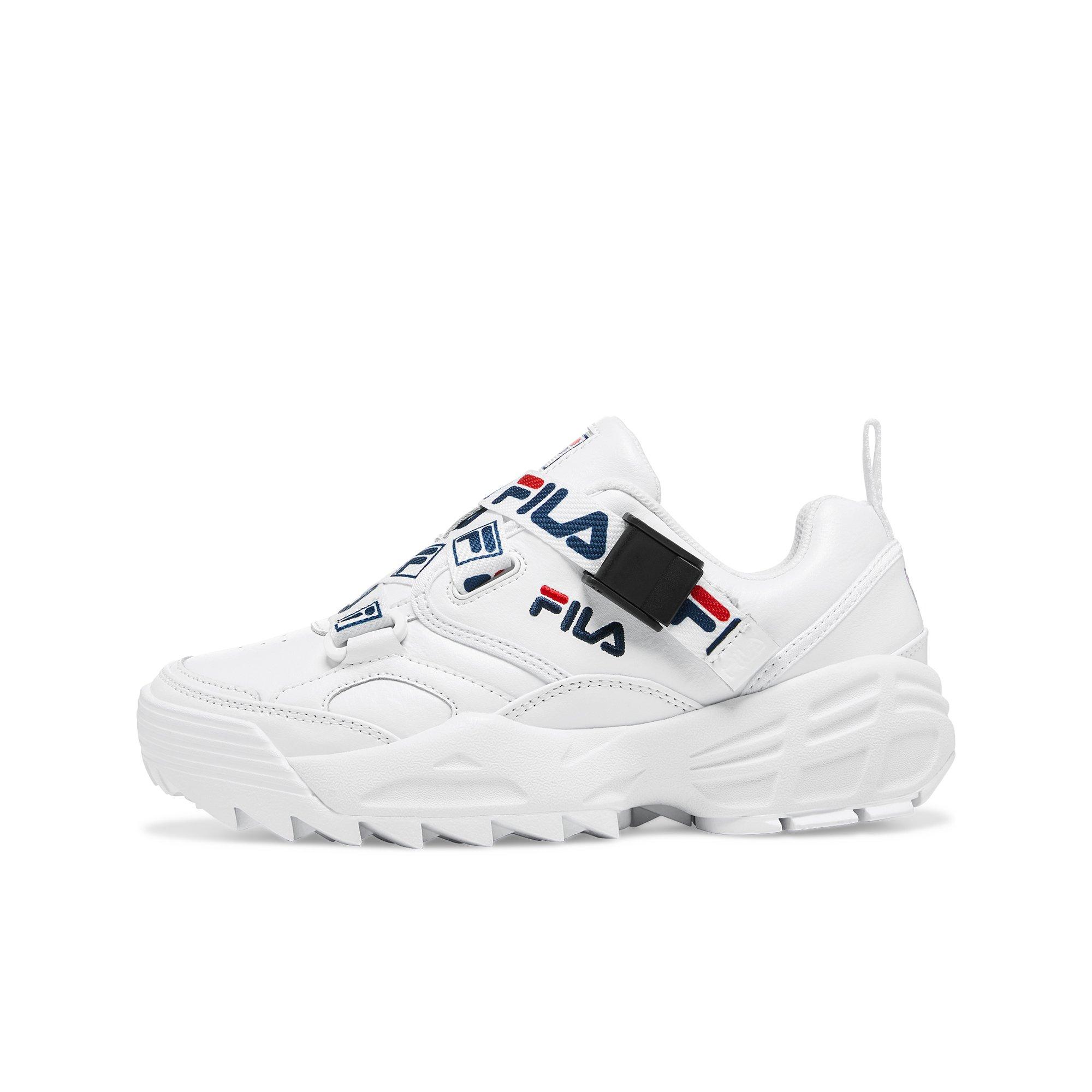 fila red and white shoes