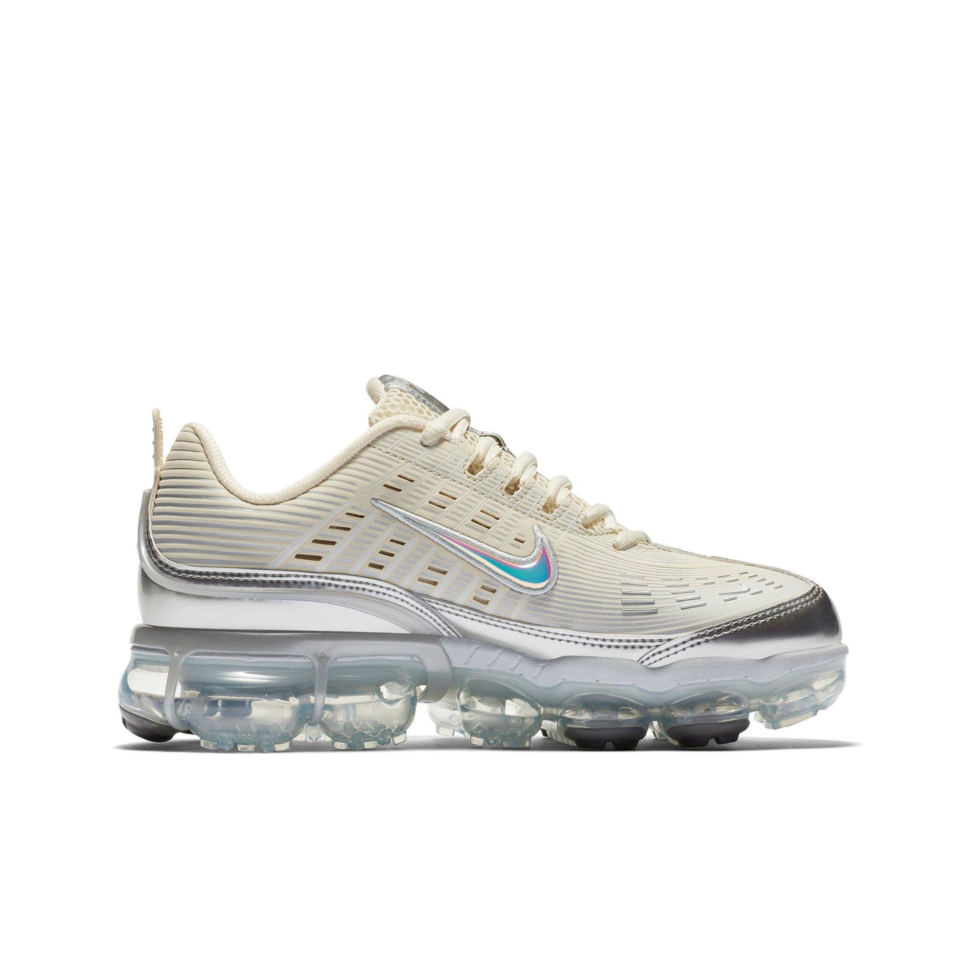 nike vapormax womens silver