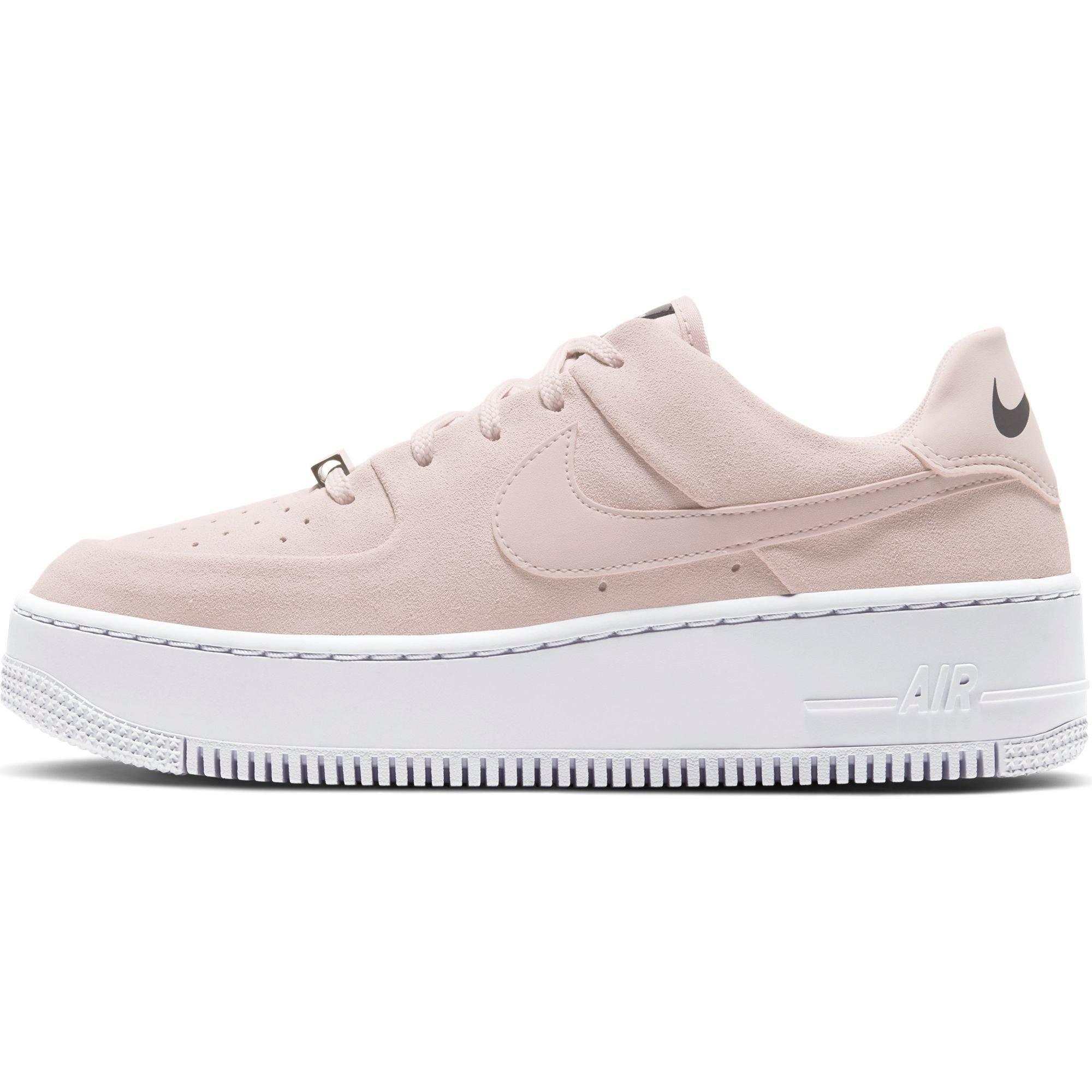 are nike air force 1 sage low comfortable