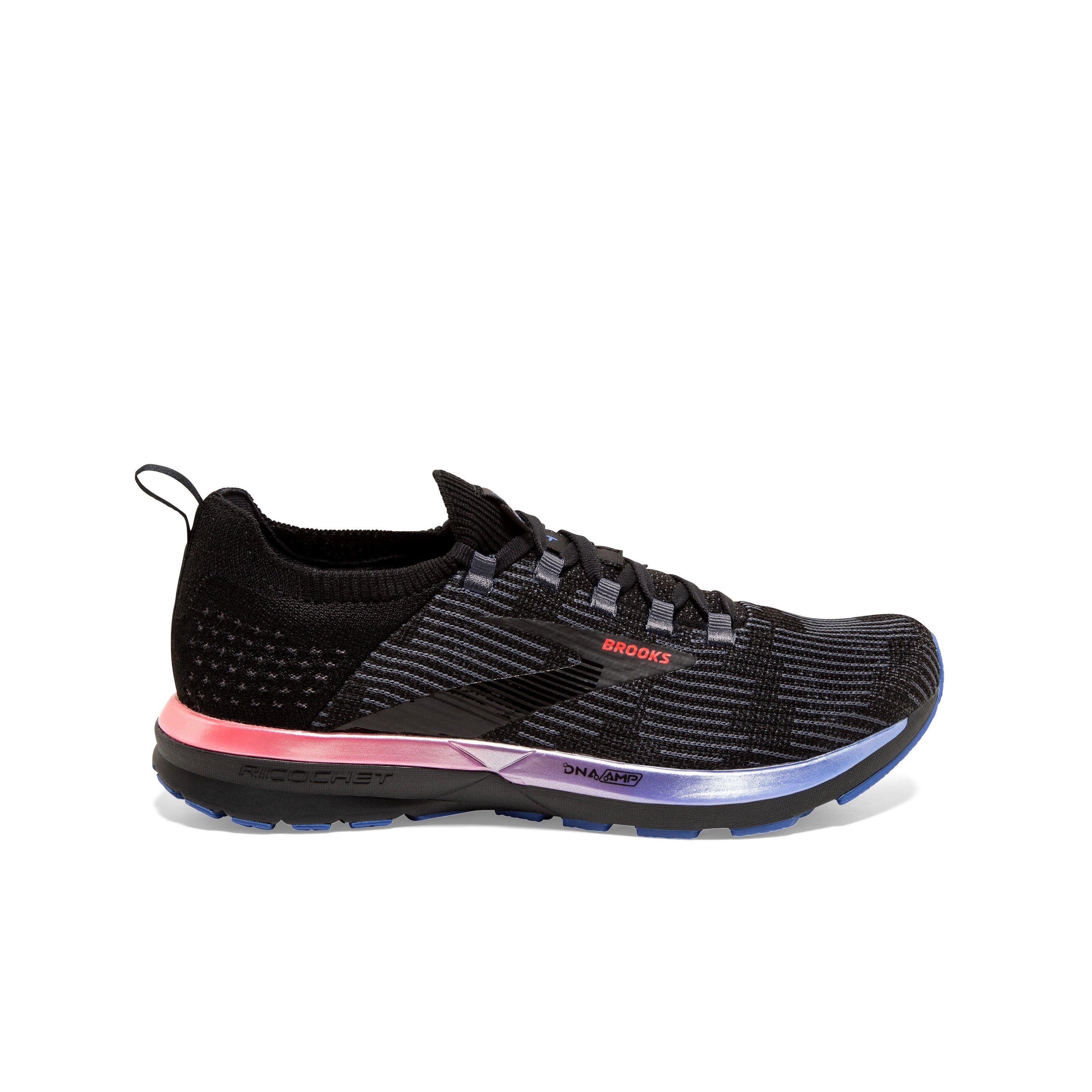 all black brooks shoes womens