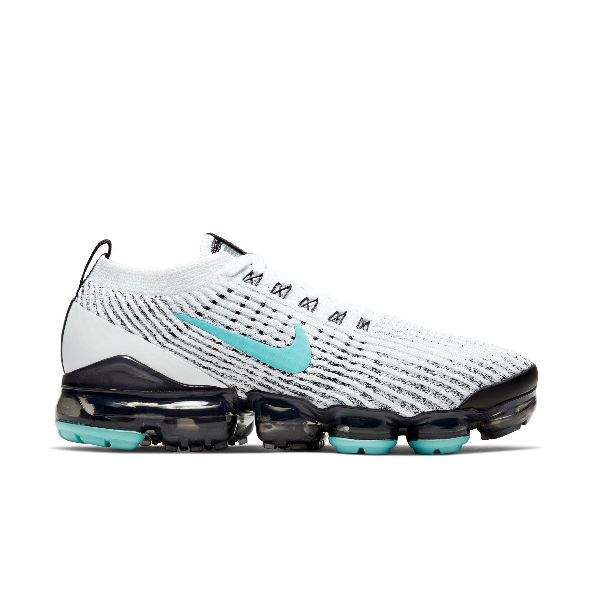 black and silver vapormax