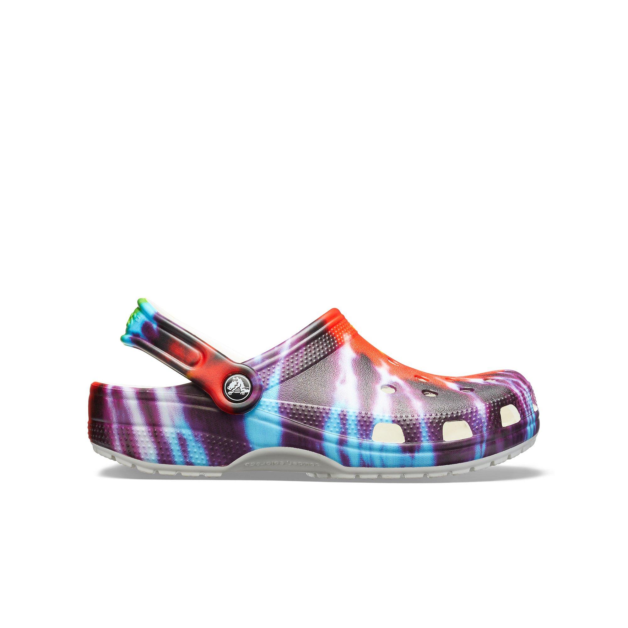 crocs classic tie dye graphic clog