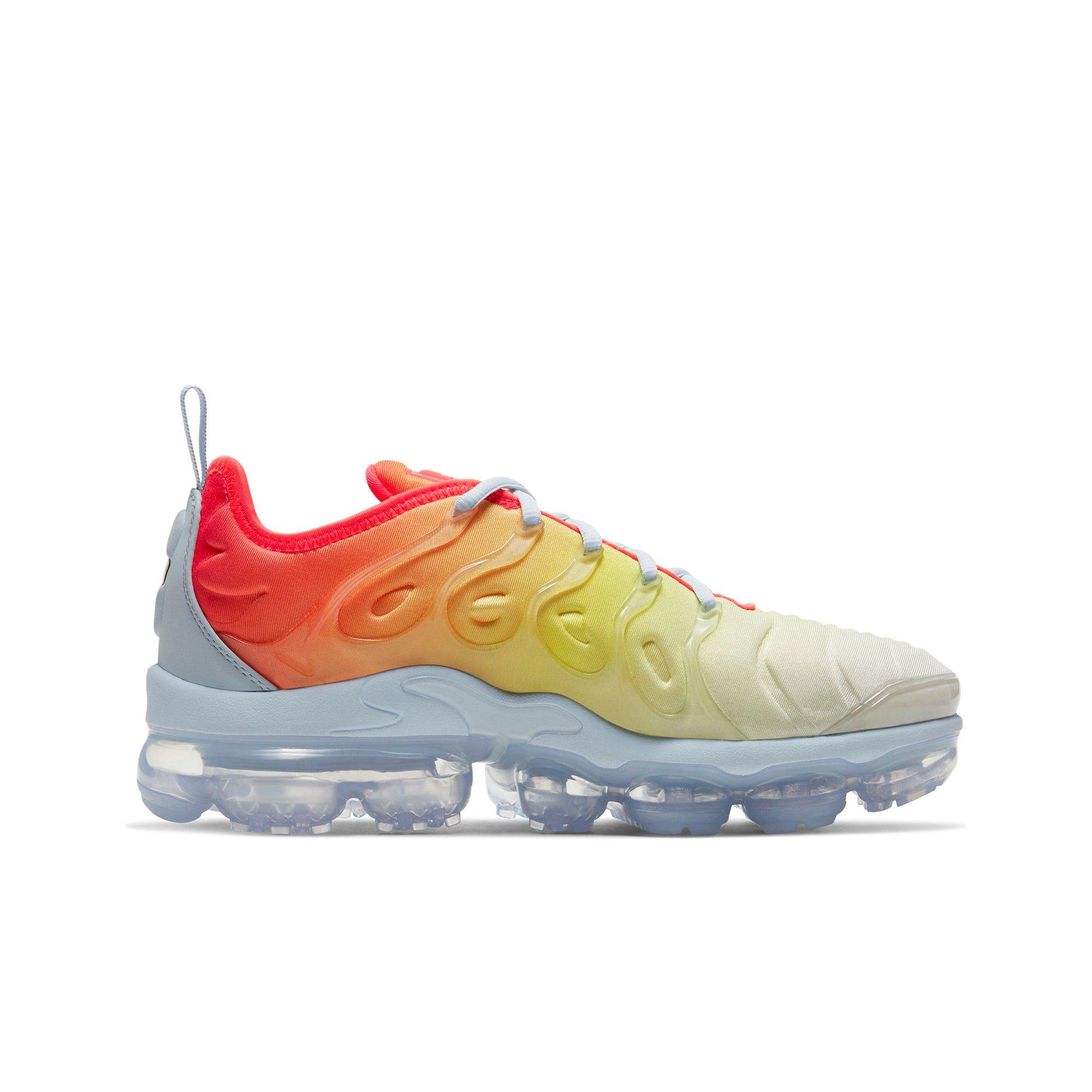 air max vapormax plus yellow