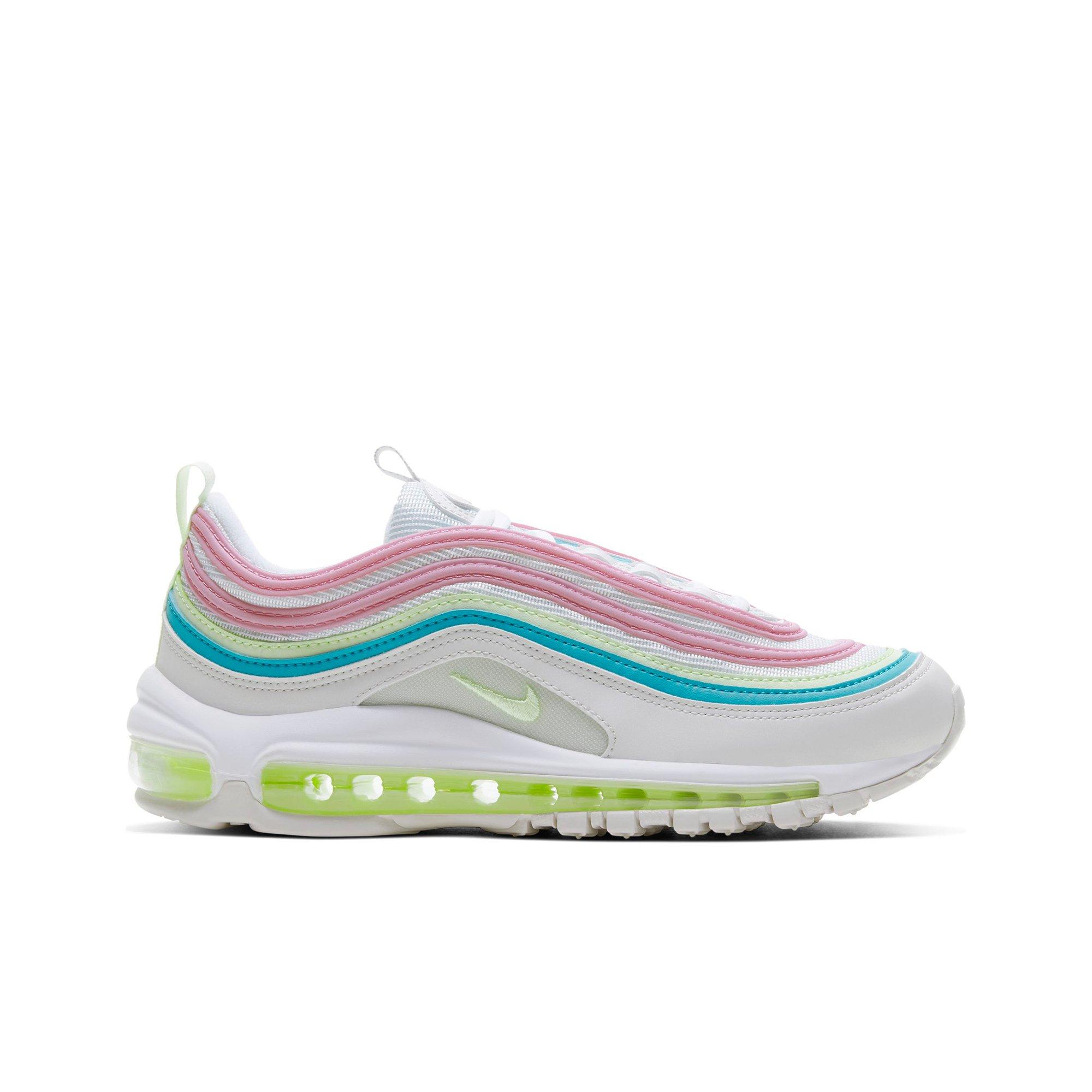 nike swirl shoes