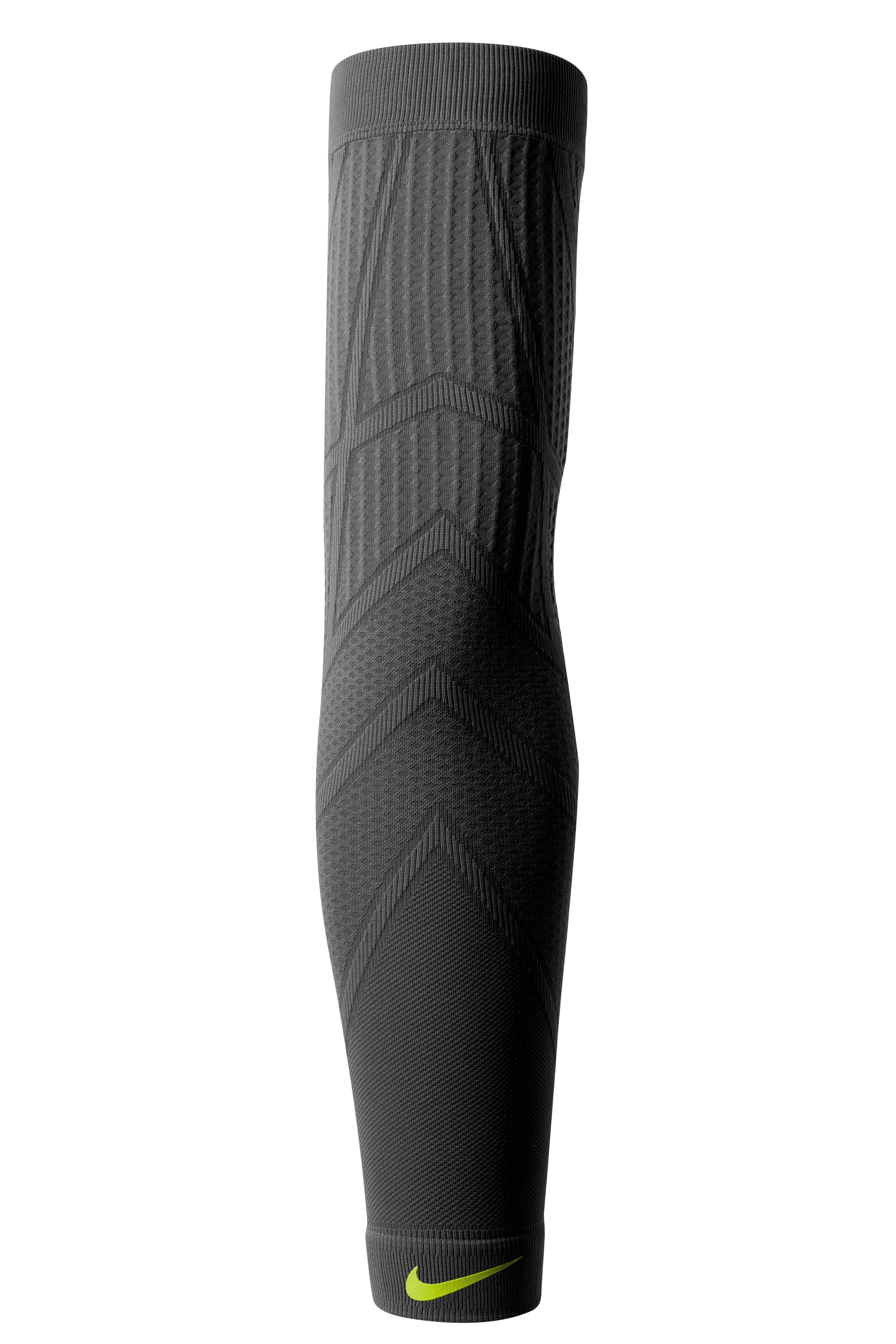 nike hyperwarm baseball sleeve