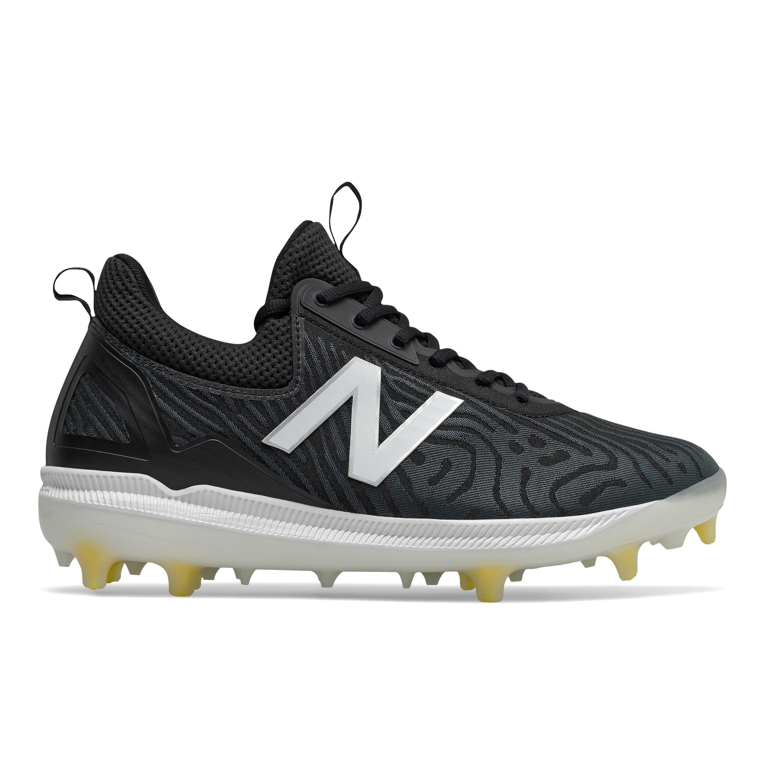 clearance new balance baseball cleats
