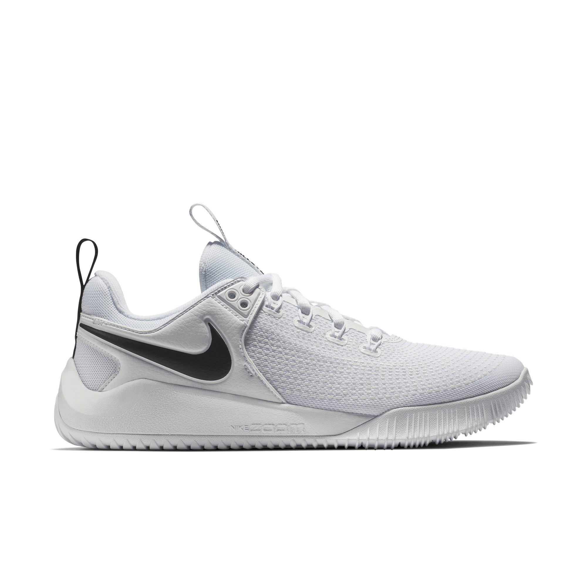 nike women's training shoes black and white