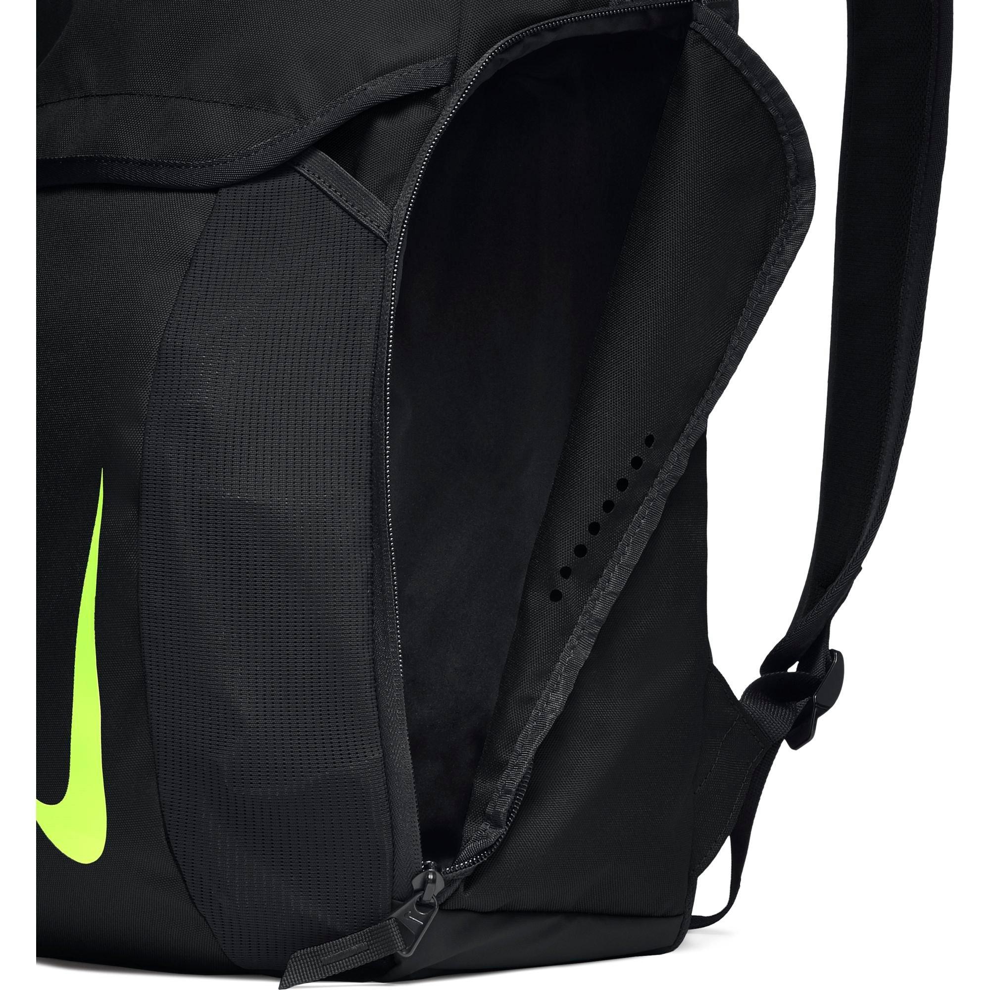 nike academy backpack 2.0