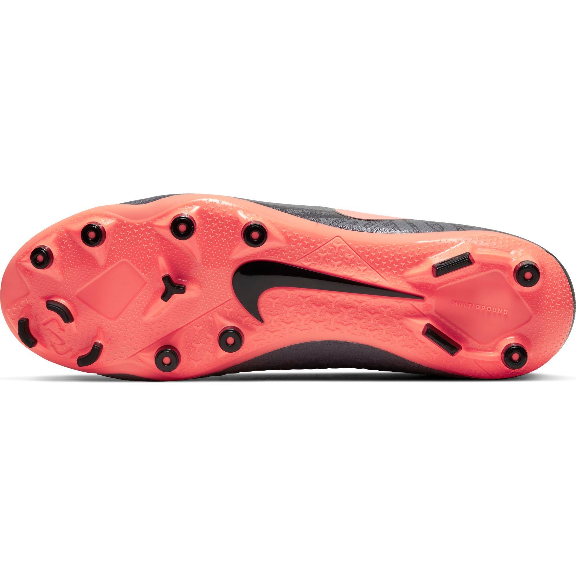 soccer cleats bottom view