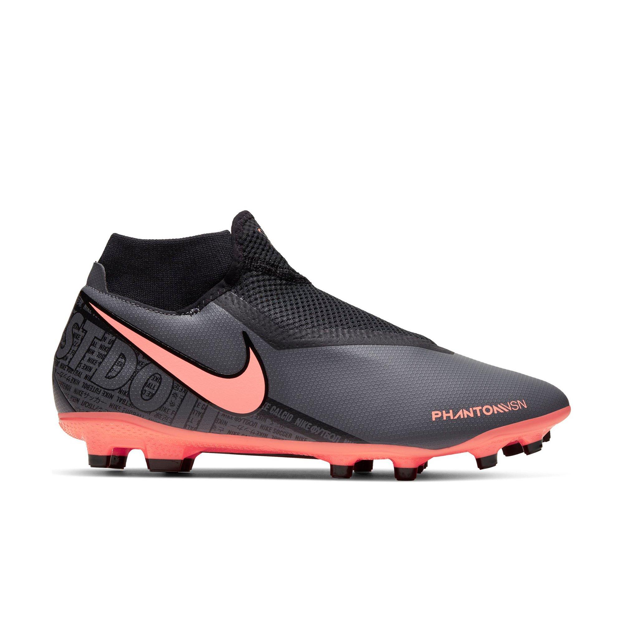 Nike Phantom Vision Academy Dynamic Fit Turf Football Shoe .