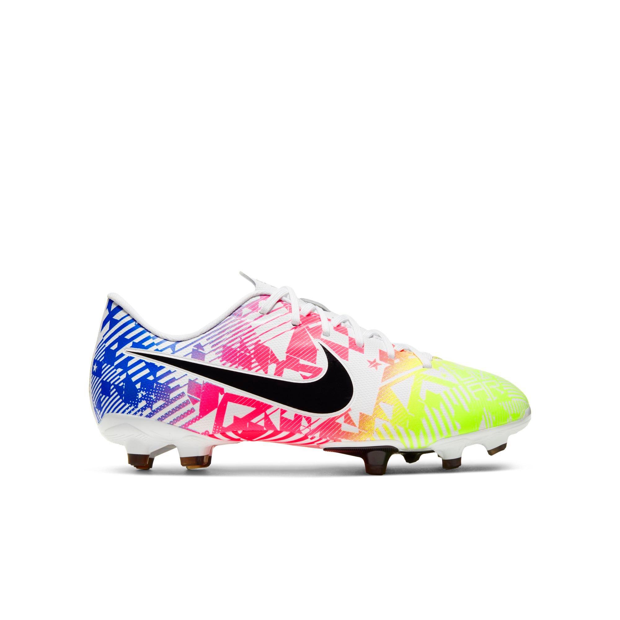 nike girls soccer cleats