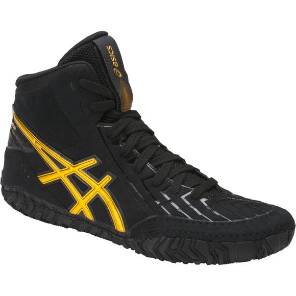 asics aggressor asics aggressor