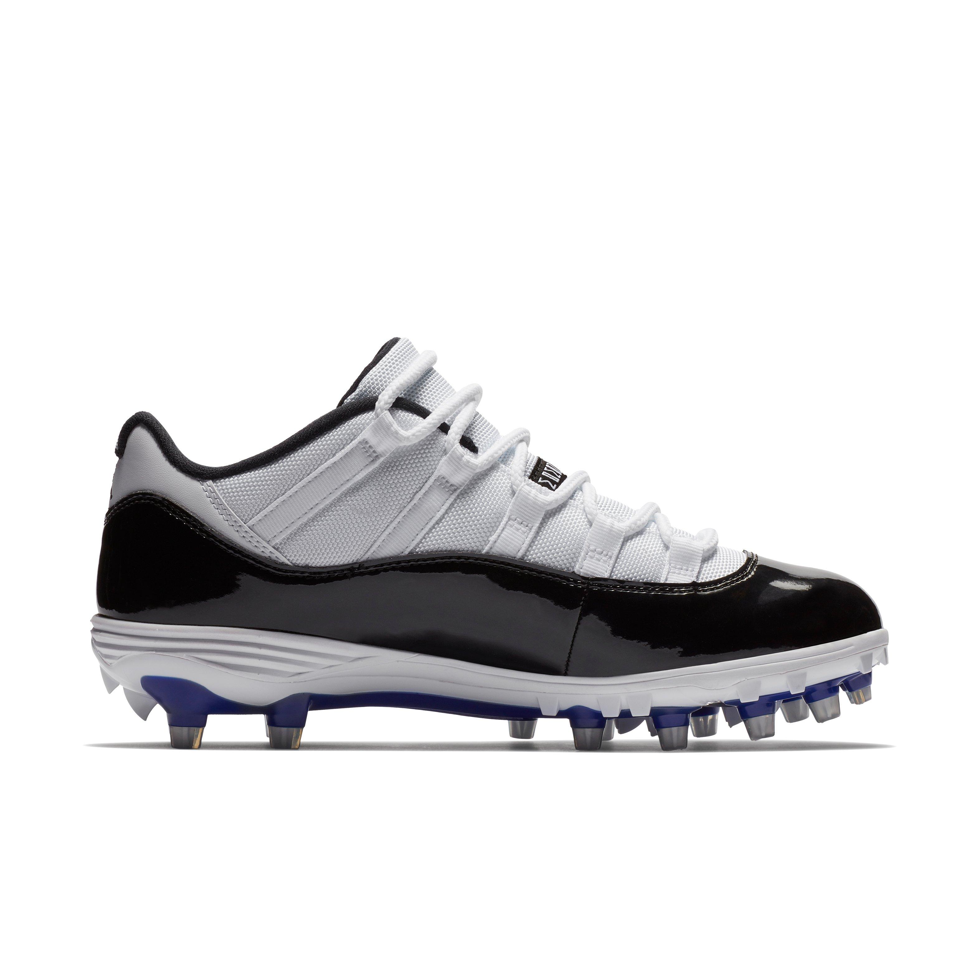 all black jordan 11 cleats