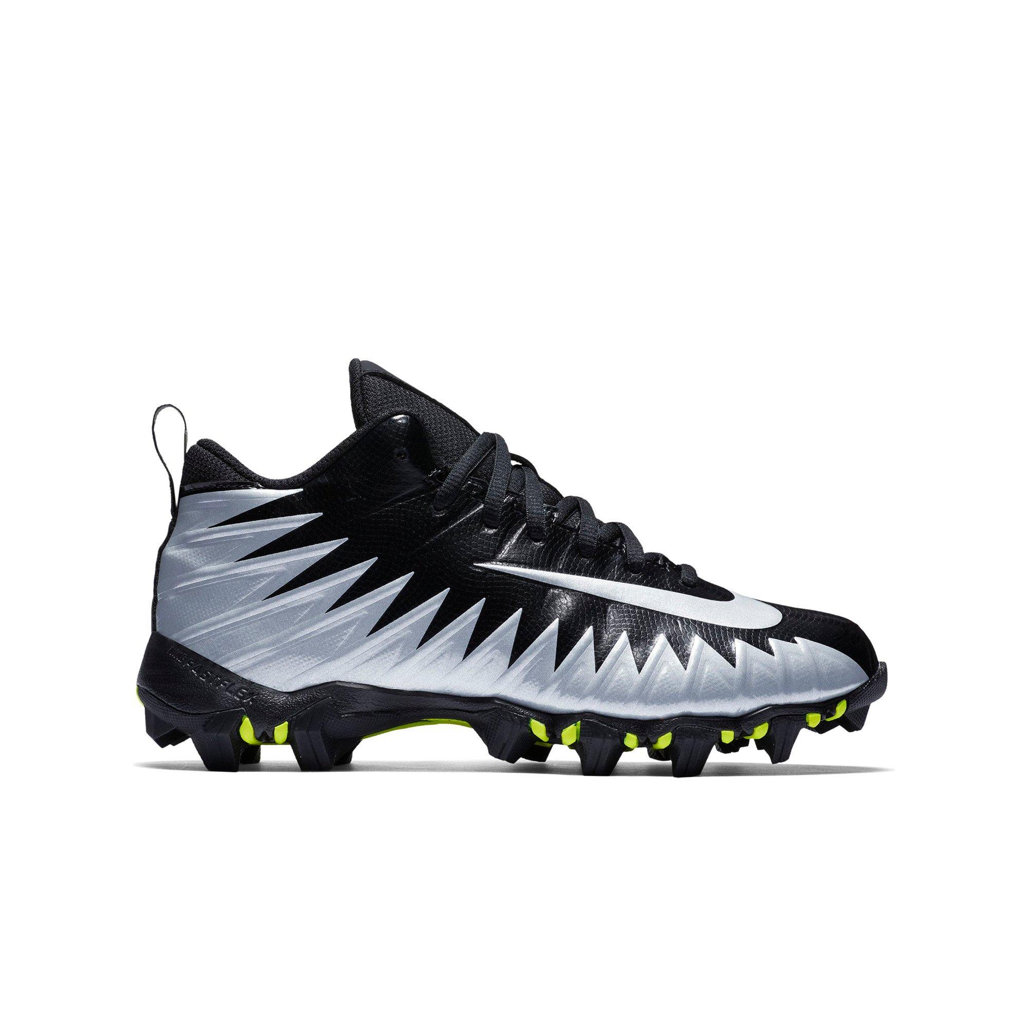 boys wide football cleats