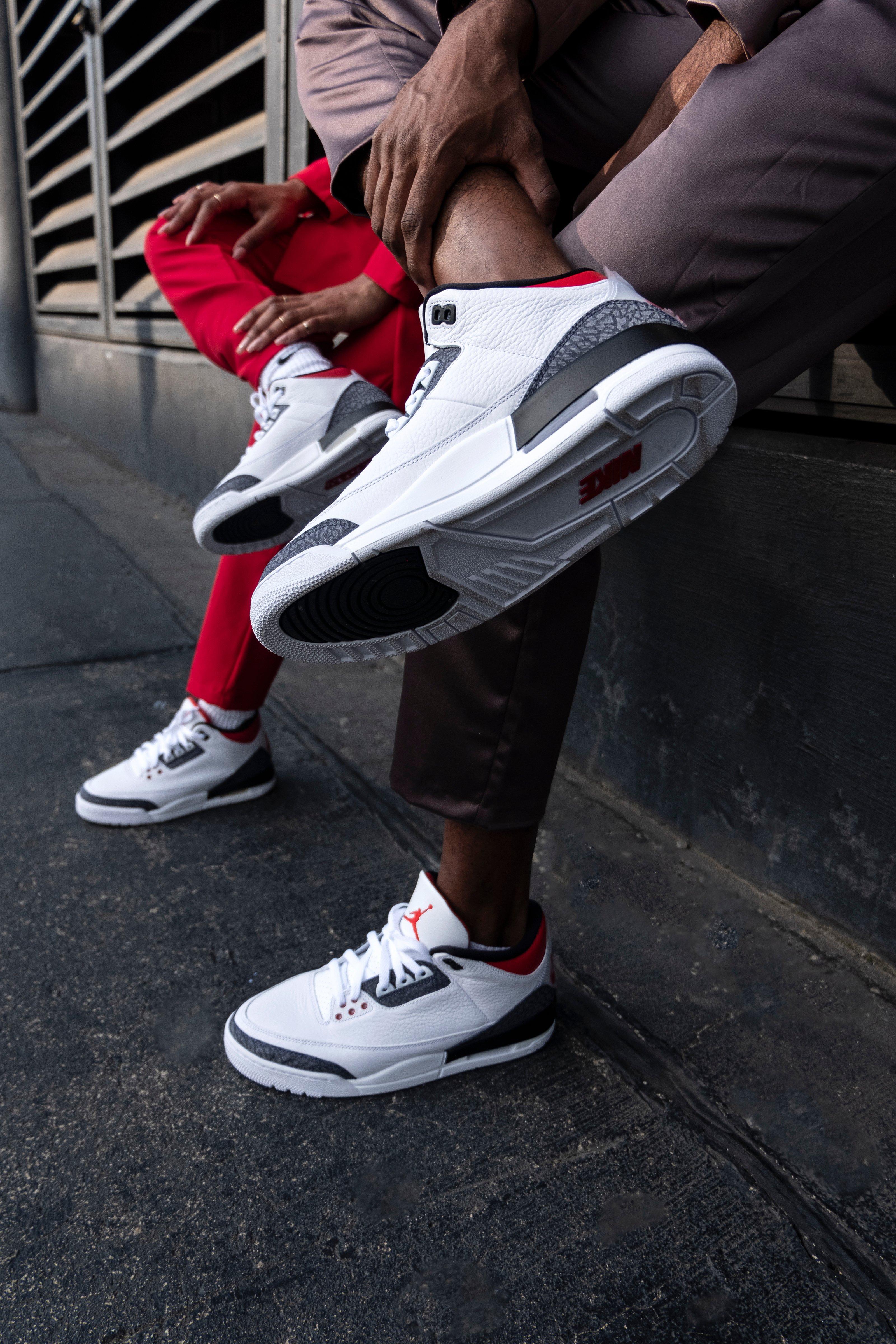 jordan 3 denim fire red on feet