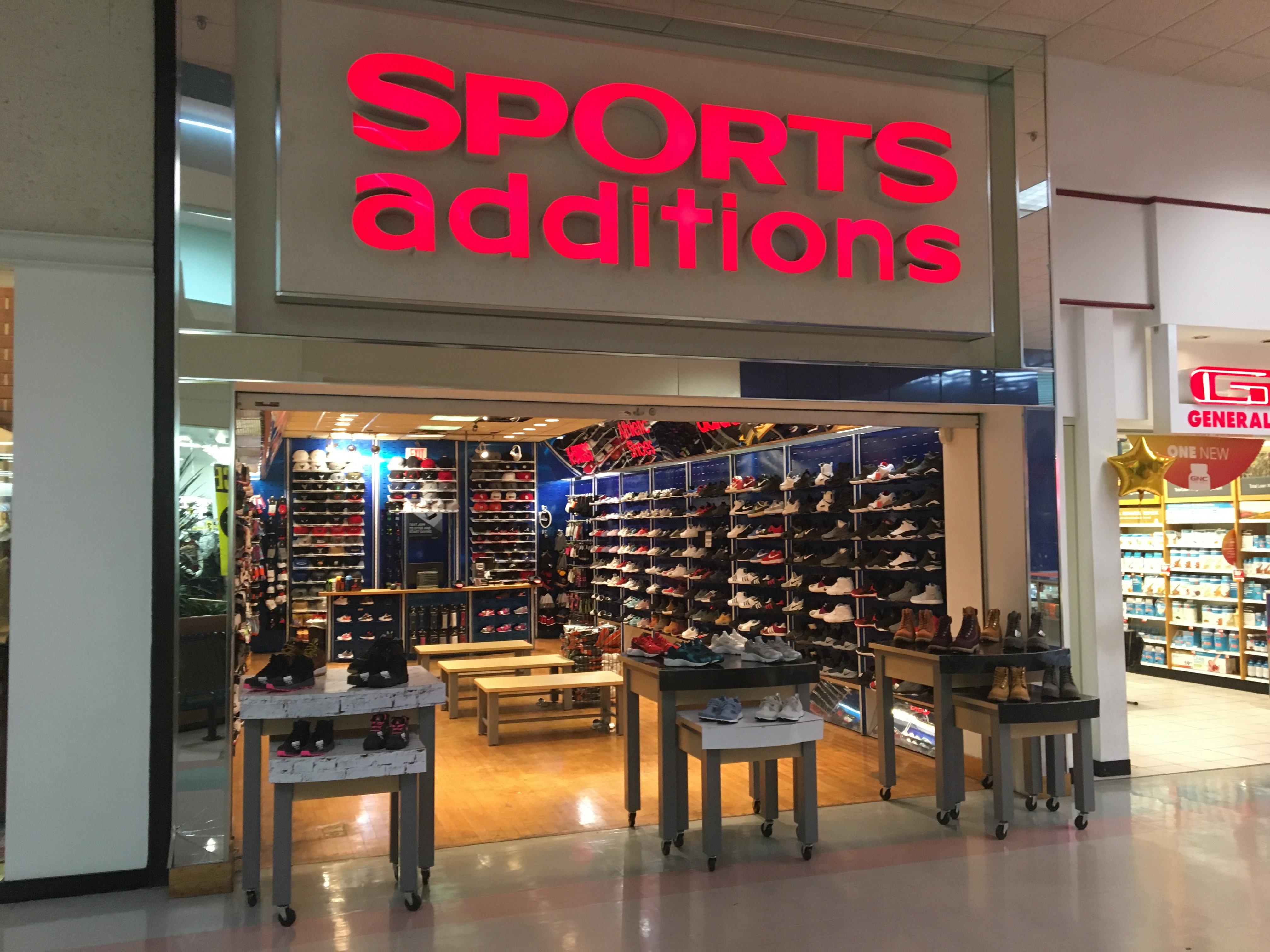 shoe store north hill mall