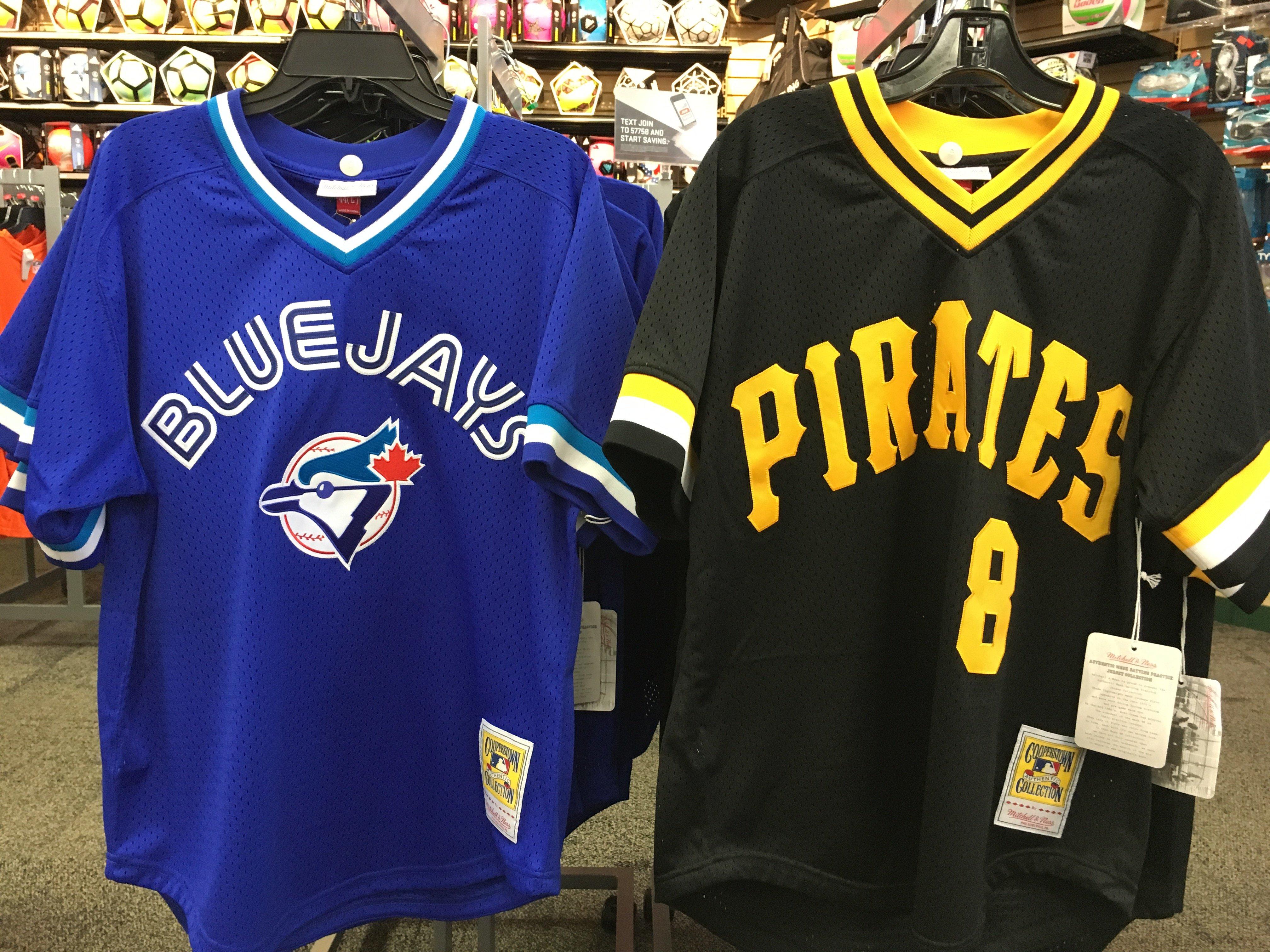 hibbett sports jerseys