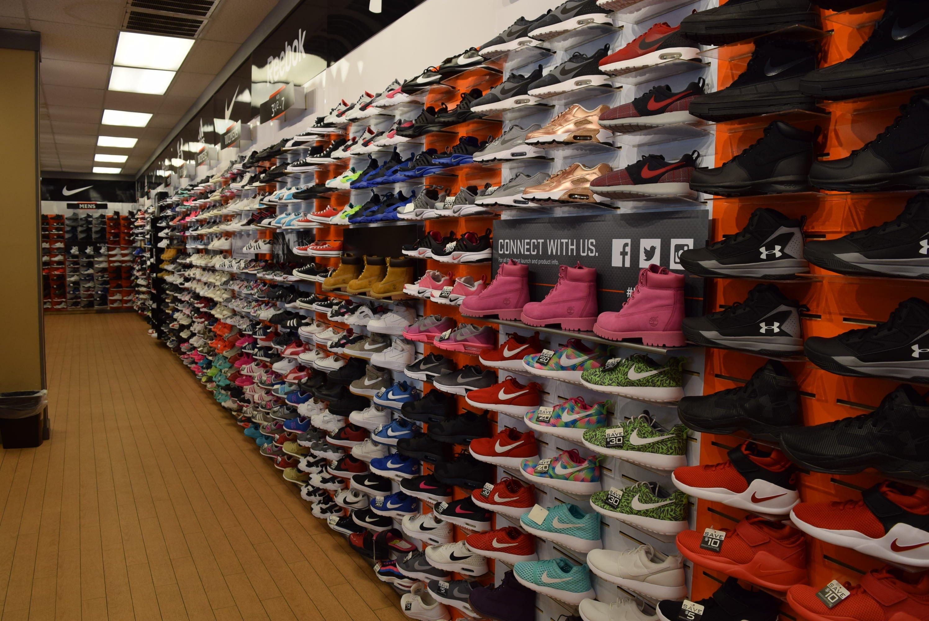 hibbett sports shoes in stock