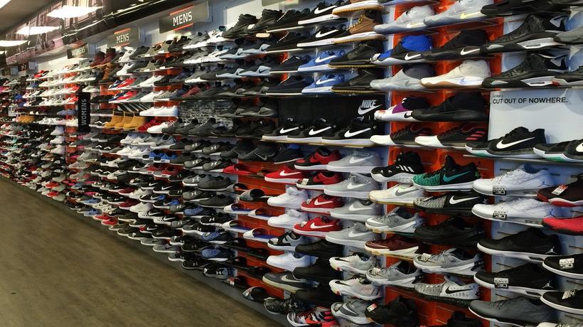 Hibbett Sports in Palatka, FL - Sneakers Store  Nike, Hey Dude, Jordan,  adidas, New Balance & more