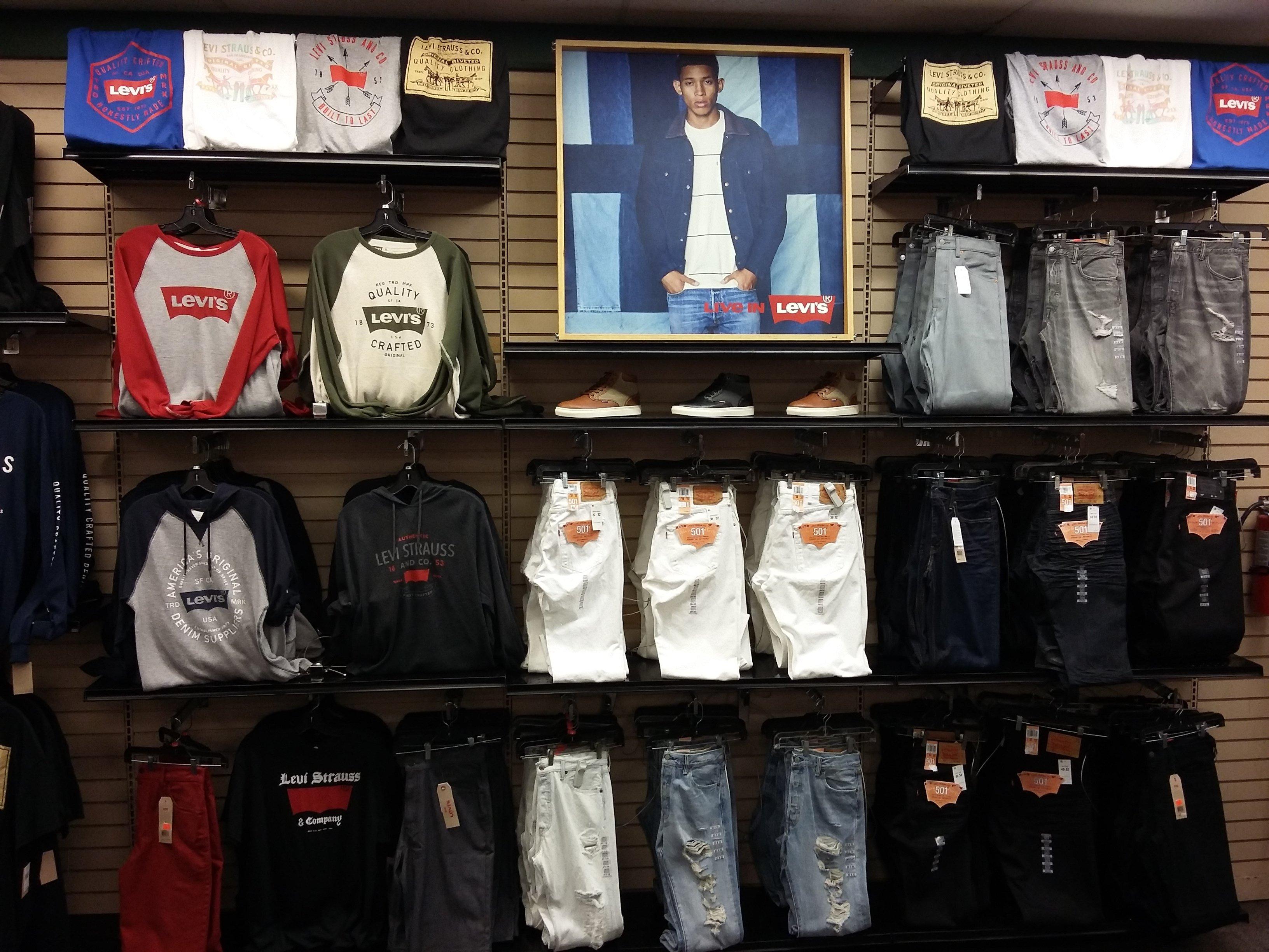 nike outlet pines