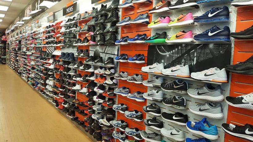 Hibbett sports deals shoes on sale