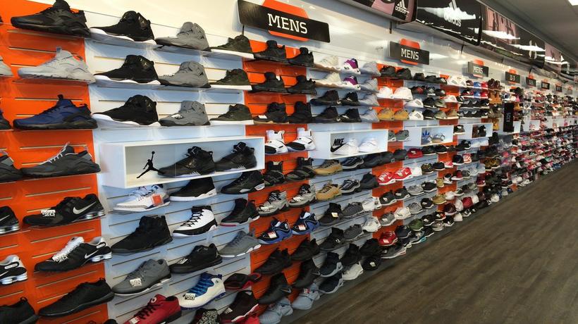 Hibbett Sports in Valley, AL - Sneakers Store