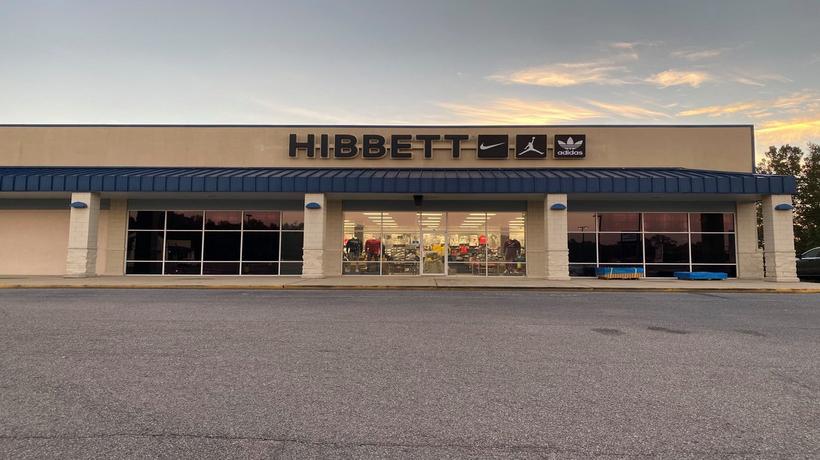 Hibbett Sports - Champions deserve their roses, and so