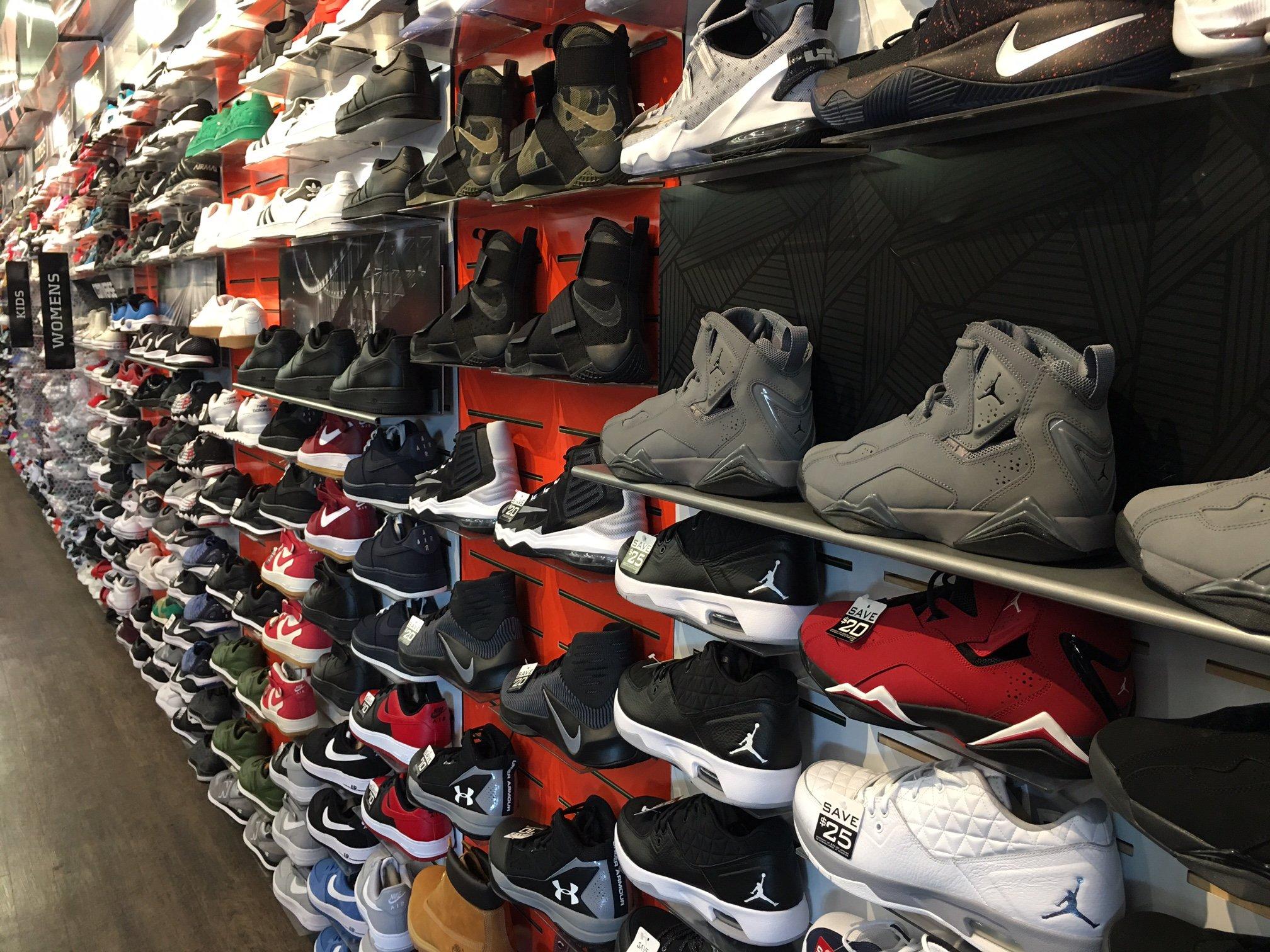 hibbett infant shoes