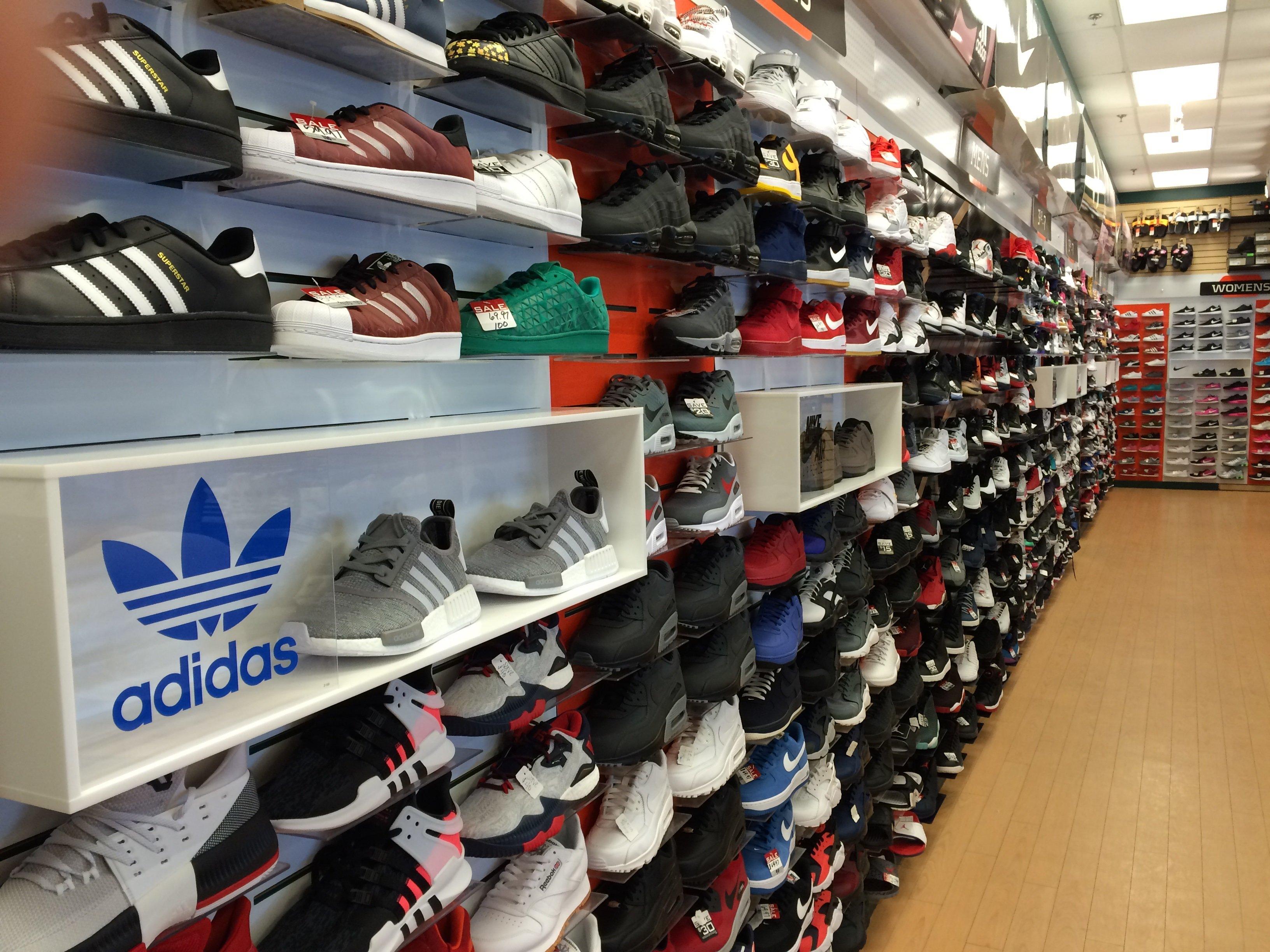 adidas at hibbett sports