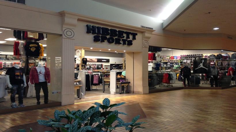 New Hibbett Sports opens in Chapel Hill Mall