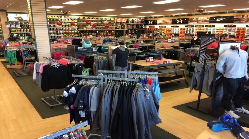 Dumas Hibbett Sports | Guylane Plaza