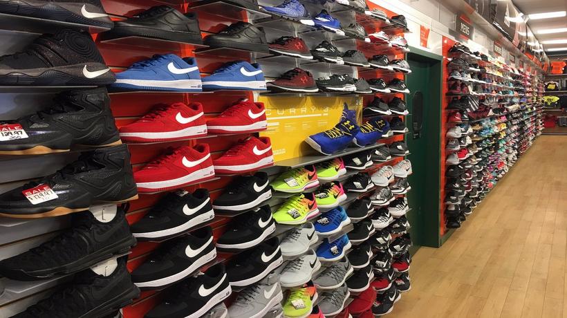 Shoes on sale at cheap hibbett sports