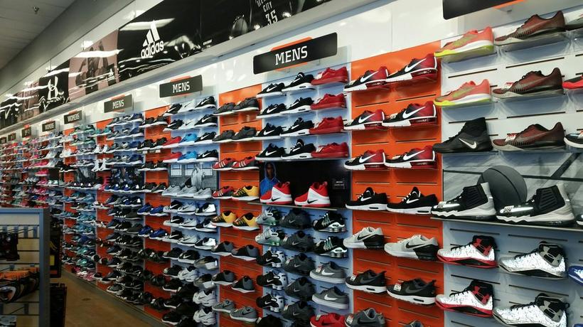 Hibbett Sports in Beatrice NE Athletic Shoes Store Nike