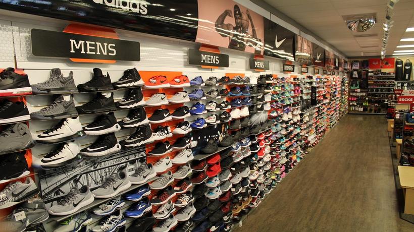 Athens Hibbett Sports | E Tyler Street Athens Hibbett Sports | E Tyler Street