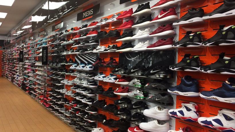 Hibbett Sports in Roswell, NM - Athletic Shoes Store