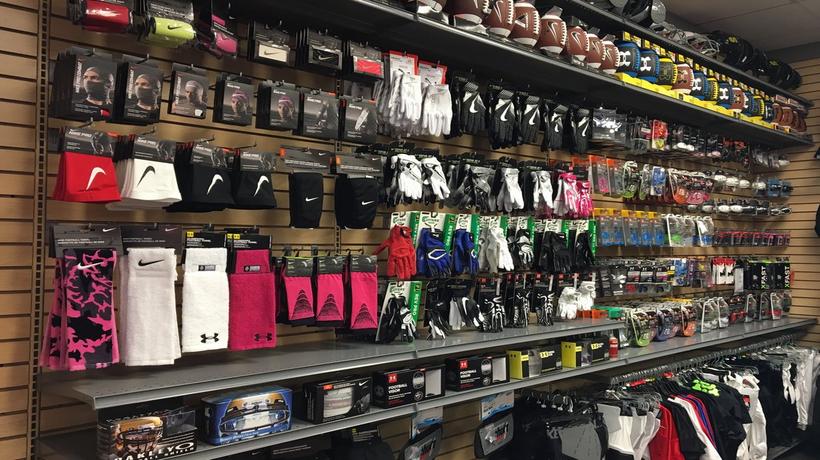 Monroe Hibbett Sports 6th Avenue W