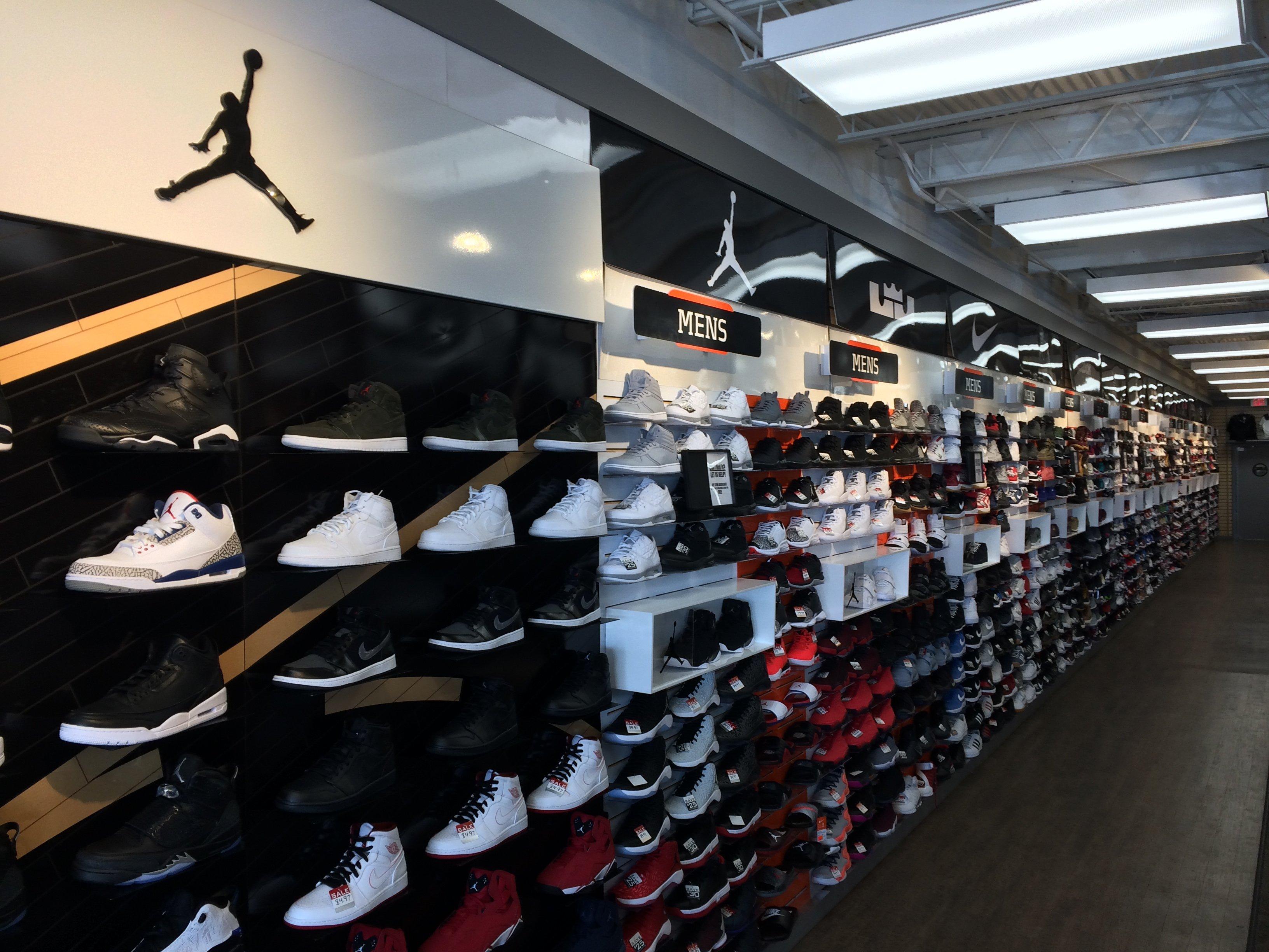 nike outlet in jackson