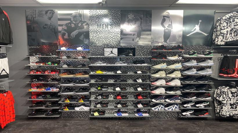 Hibbett Sports in Jacksonville, FL - Sneakers Store  Nike, Hey Dude,  Jordan, adidas, New Balance & more