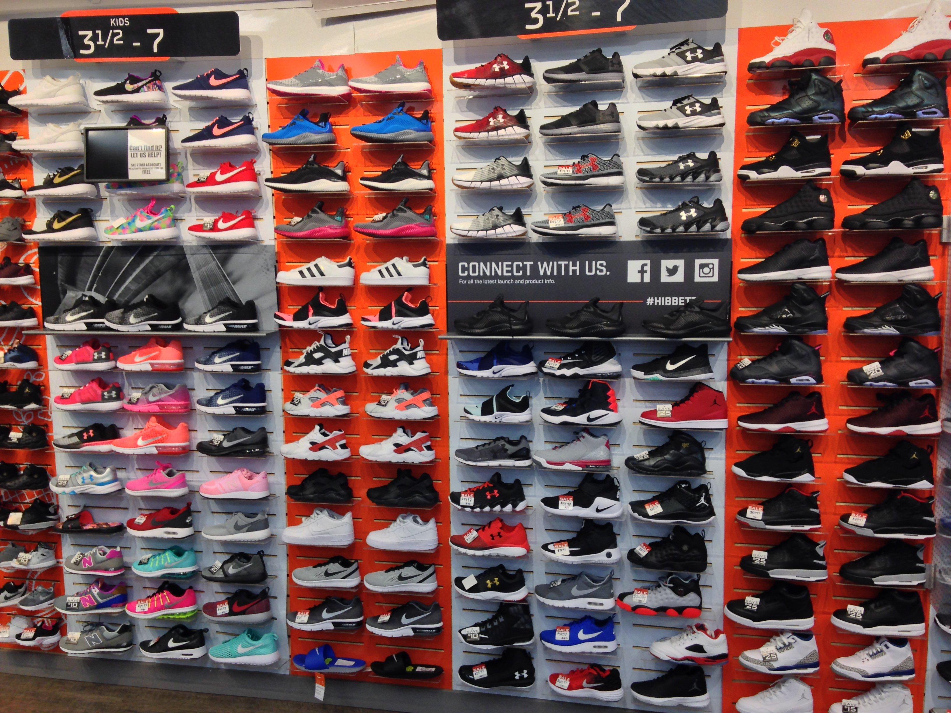hibbett sports shoes in store